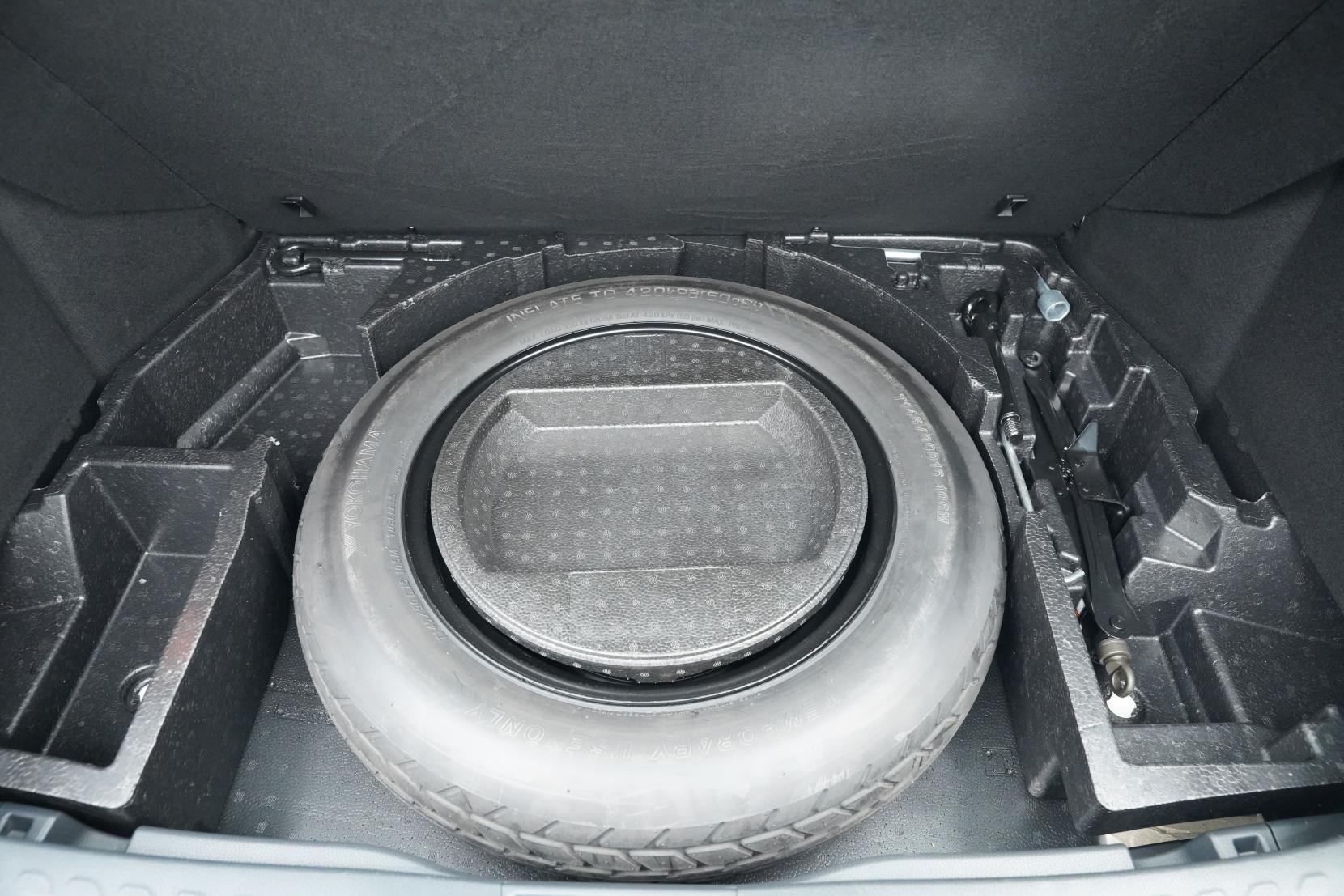 Toyota C-HR 1.8 G Hybrid