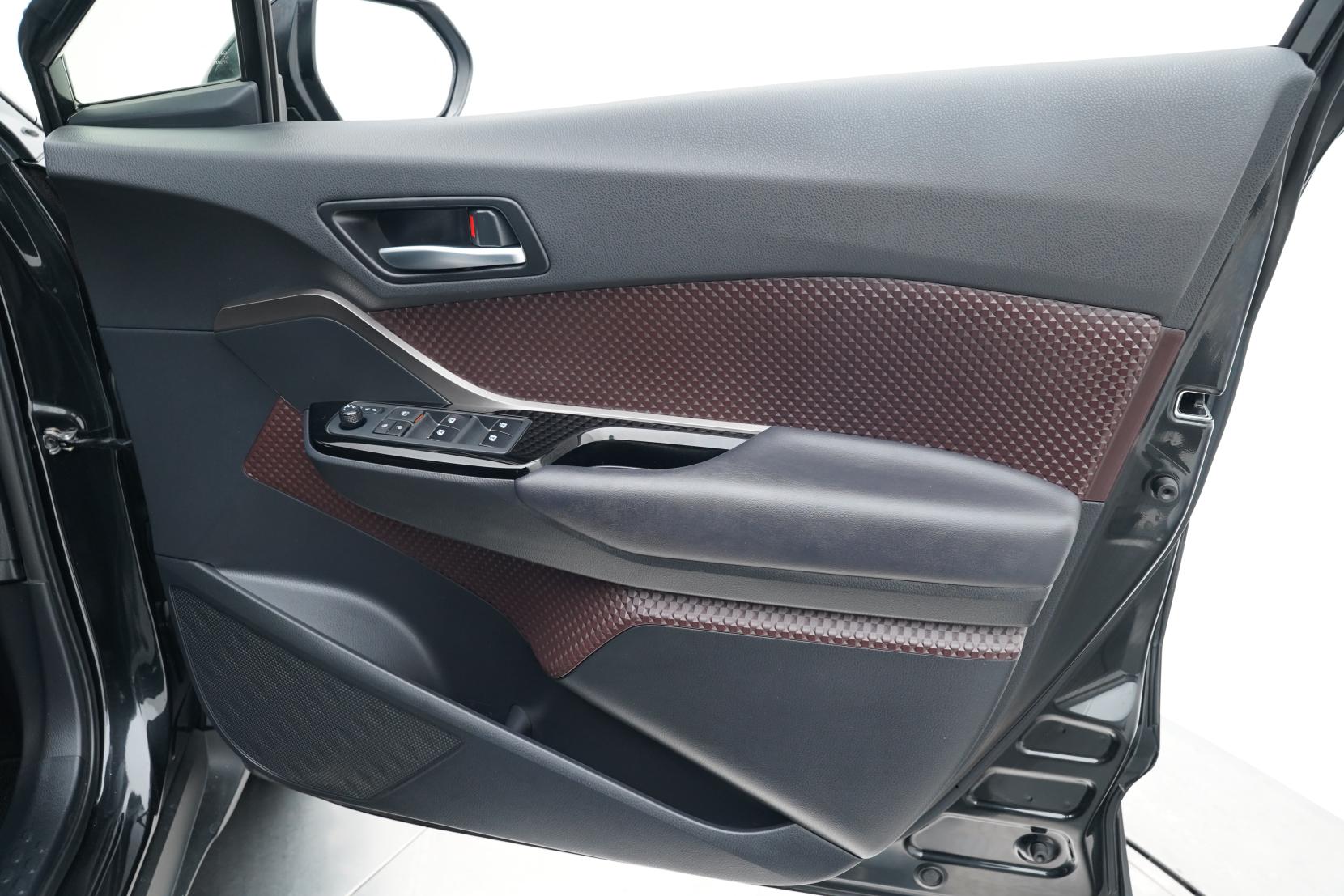 Toyota C-HR 1.8 G Hybrid