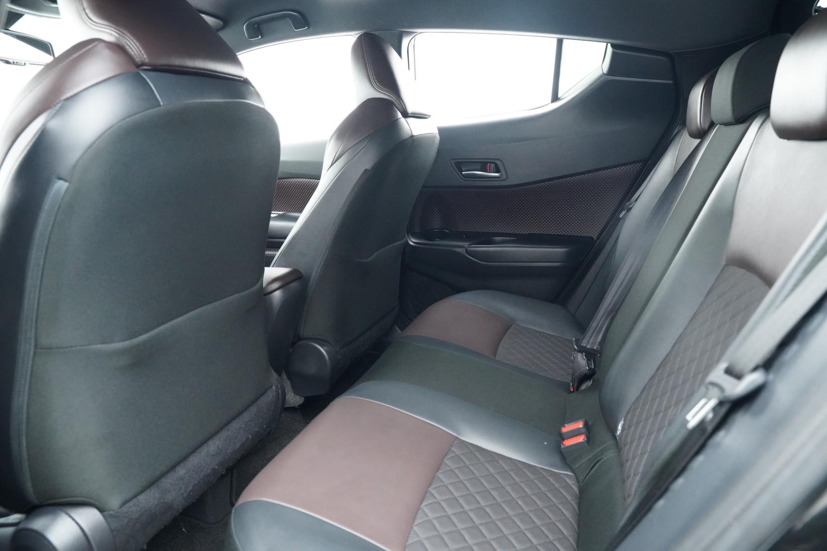 Toyota C-HR 1.8 G Hybrid