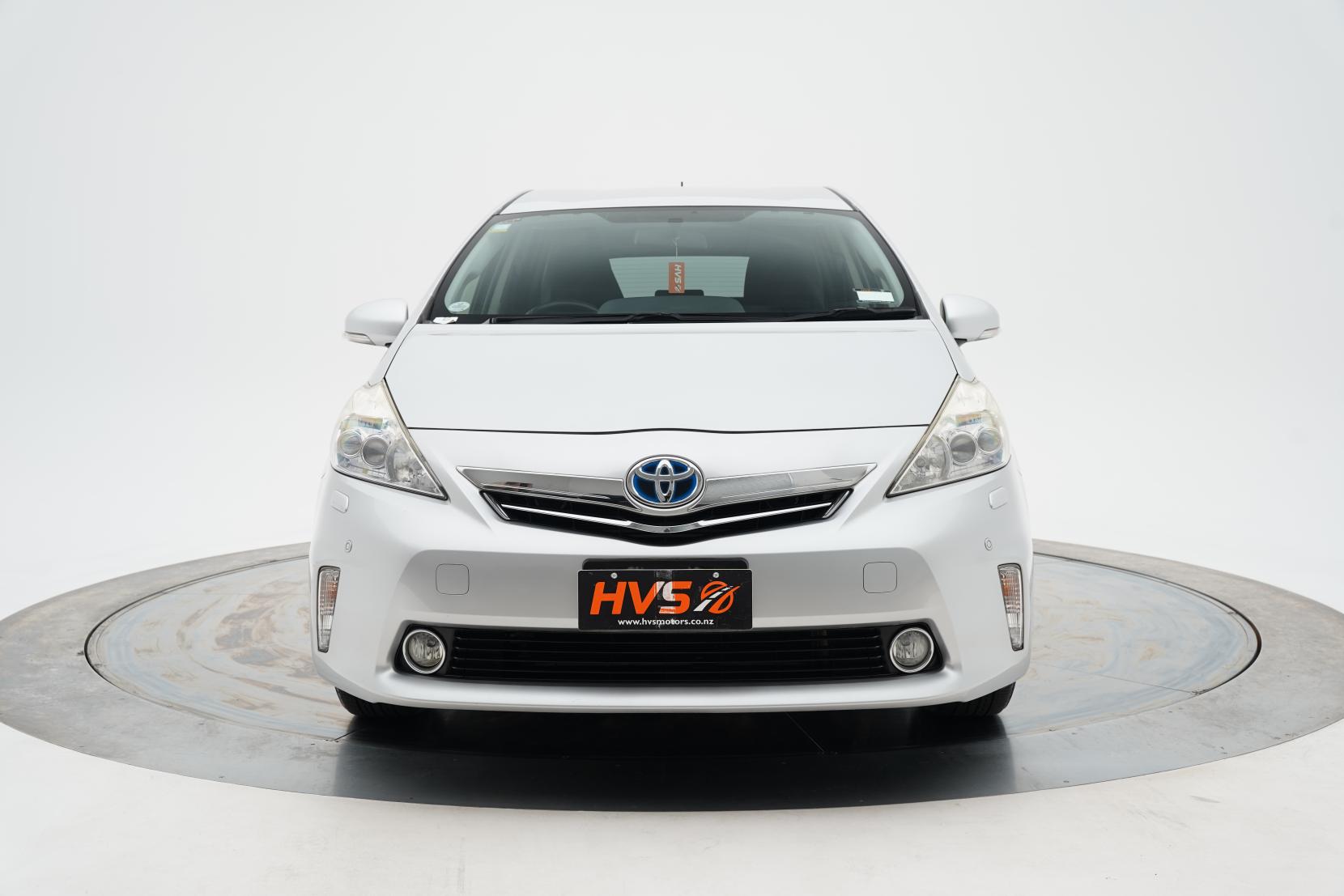 Toyota Prius Alpha S 7 Seater