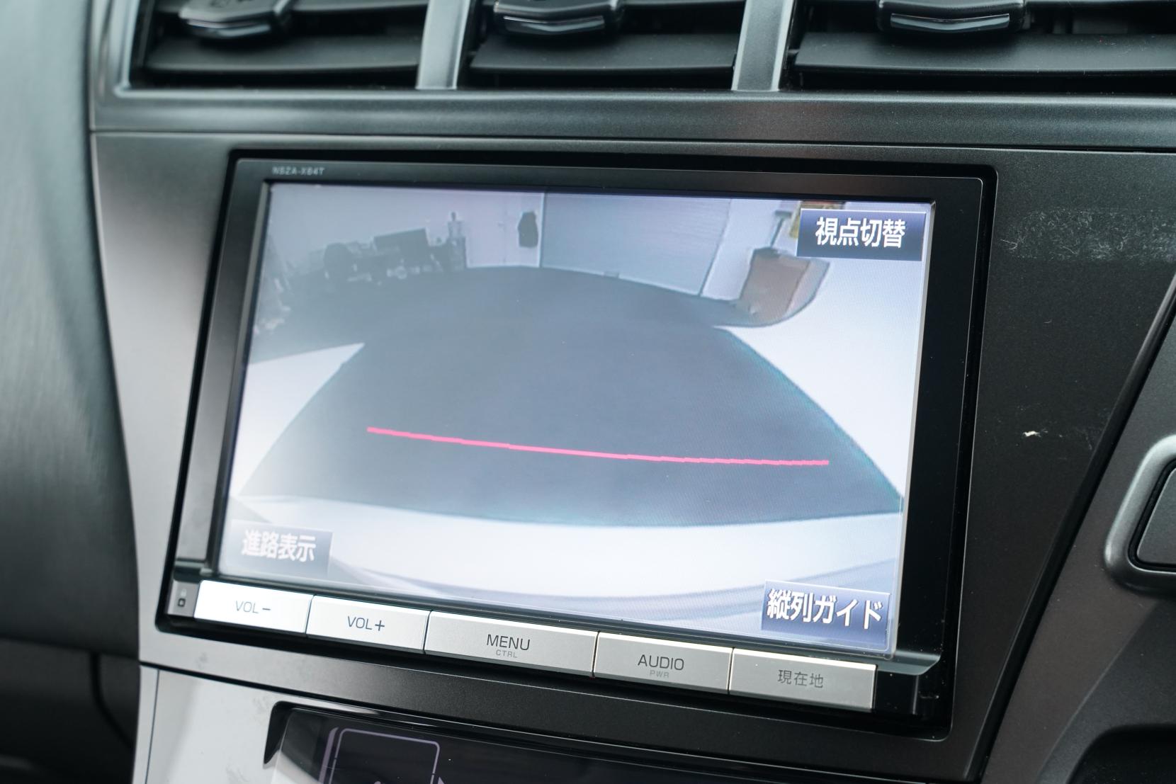 Toyota Prius Alpha S 7 Seater