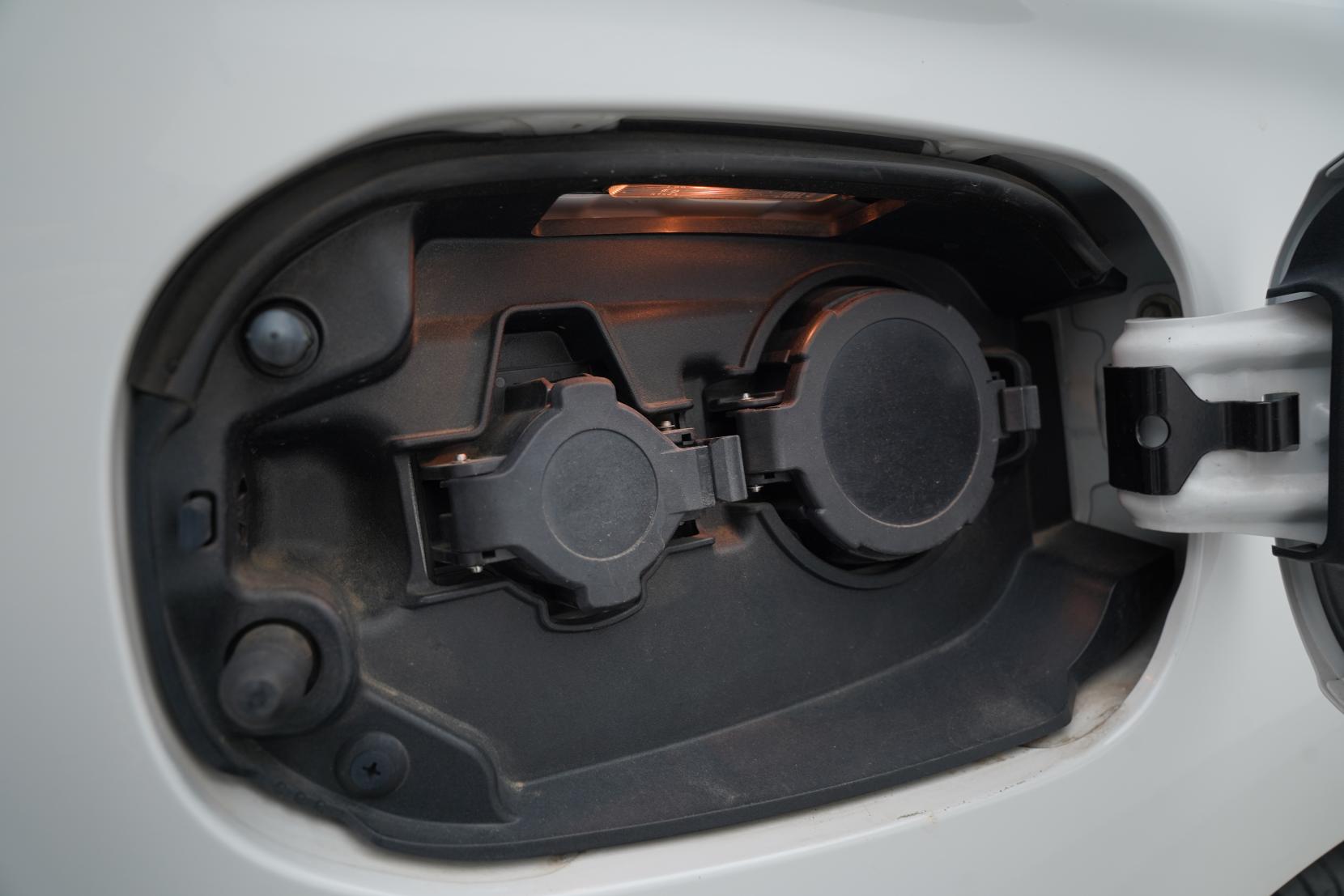 Mitsubishi Outlander 2.0 7AT0CJ3MX25105790