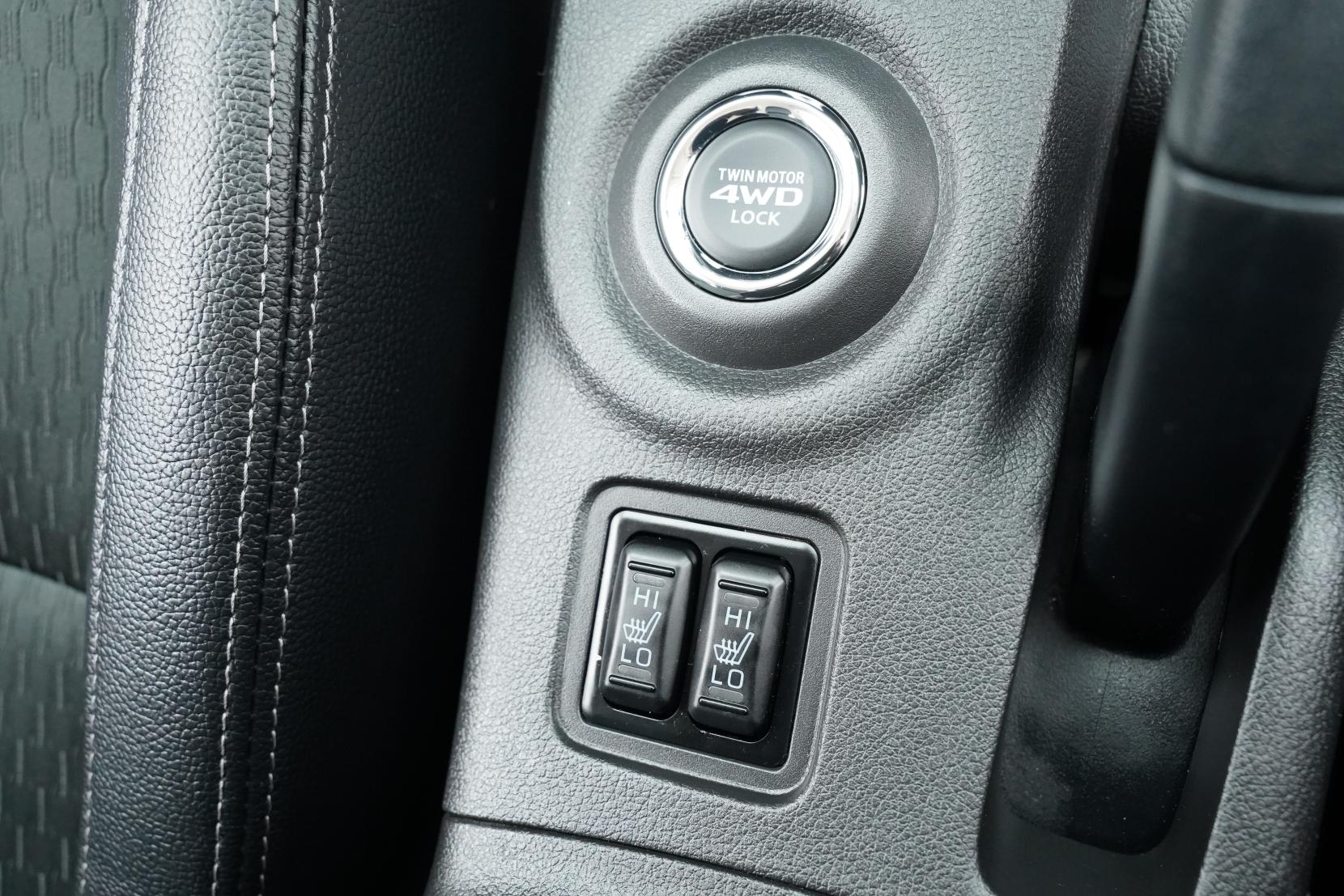 Mitsubishi Outlander 2.0 7AT0CJ3MX25105790