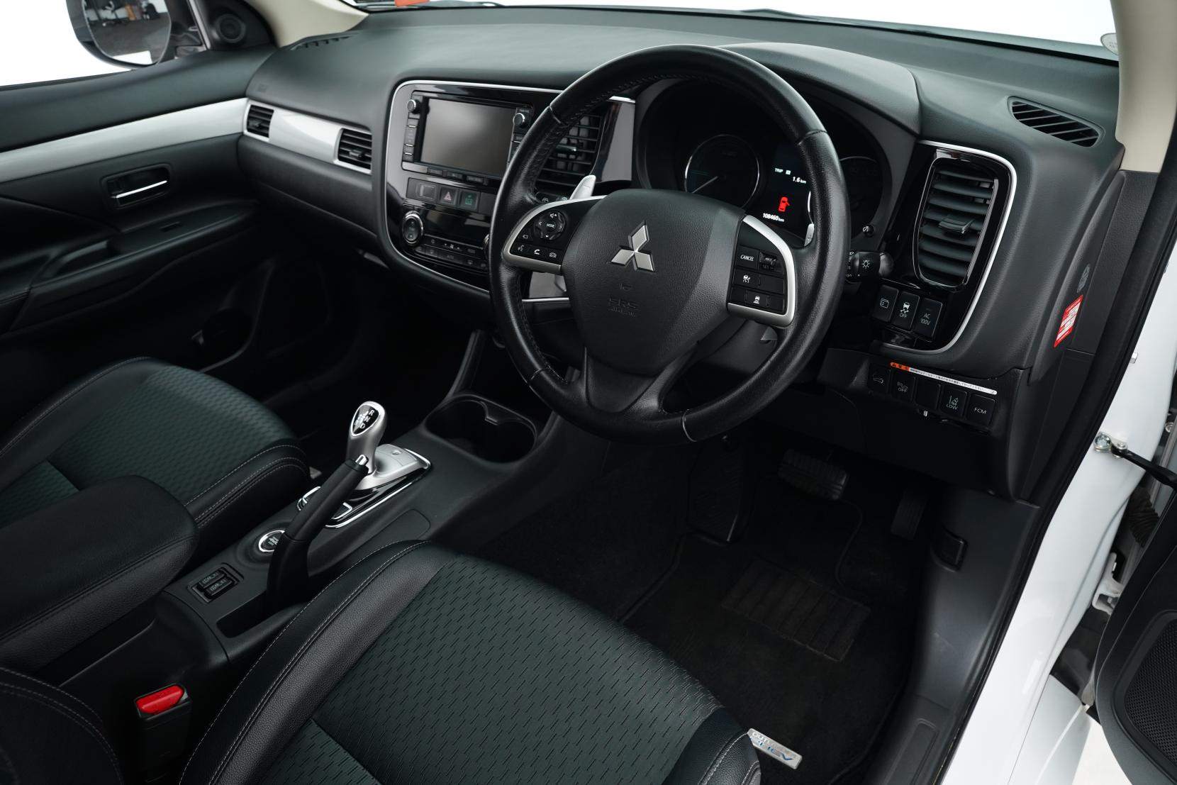 Mitsubishi Outlander 2.0 7AT0CJ3MX25105790