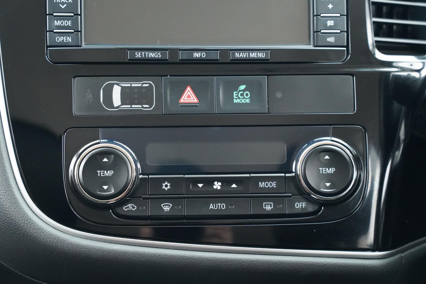 Mitsubishi Outlander 2.0 7AT0CJ3MX25105790