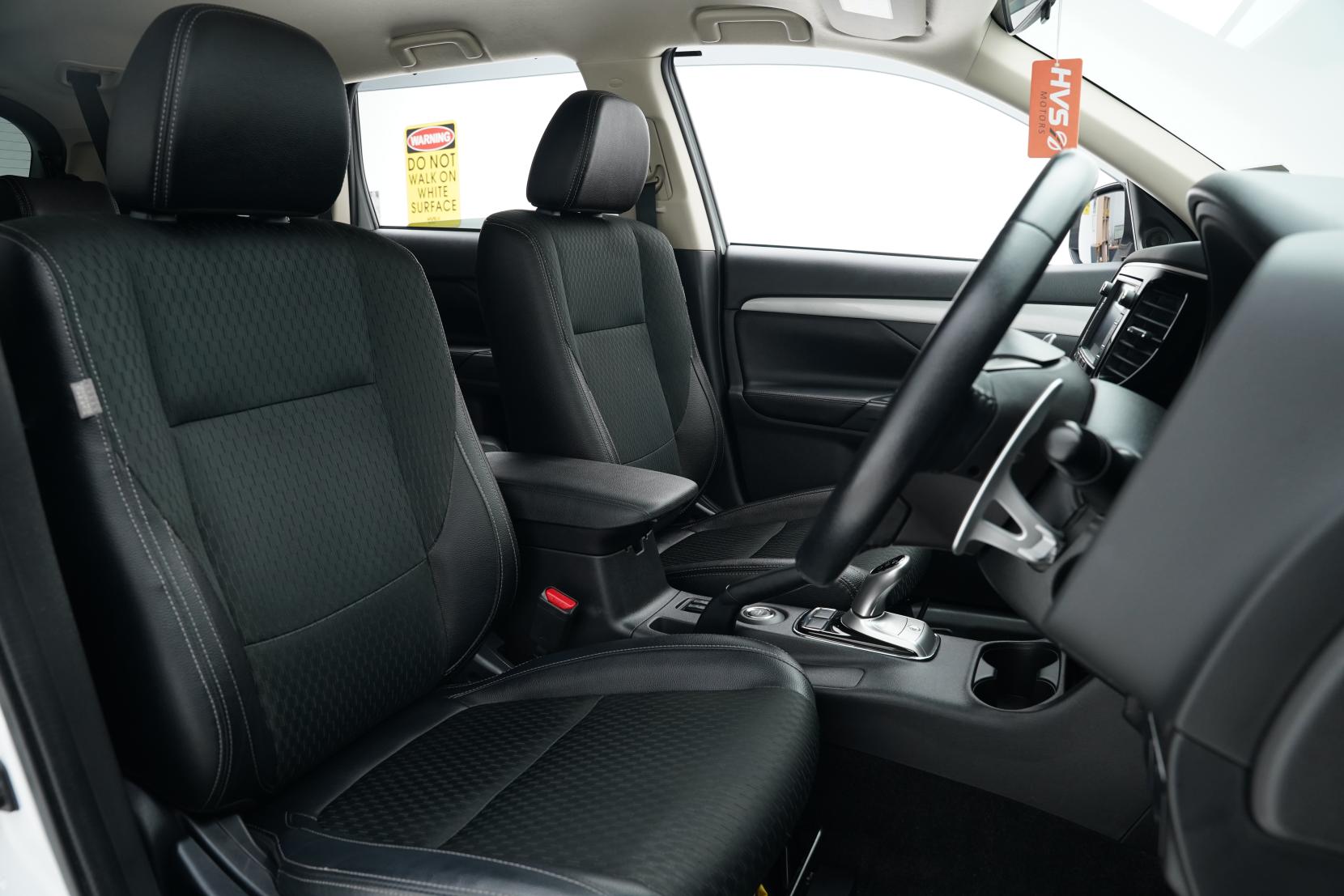 Mitsubishi Outlander 2.0 7AT0CJ3MX25105790