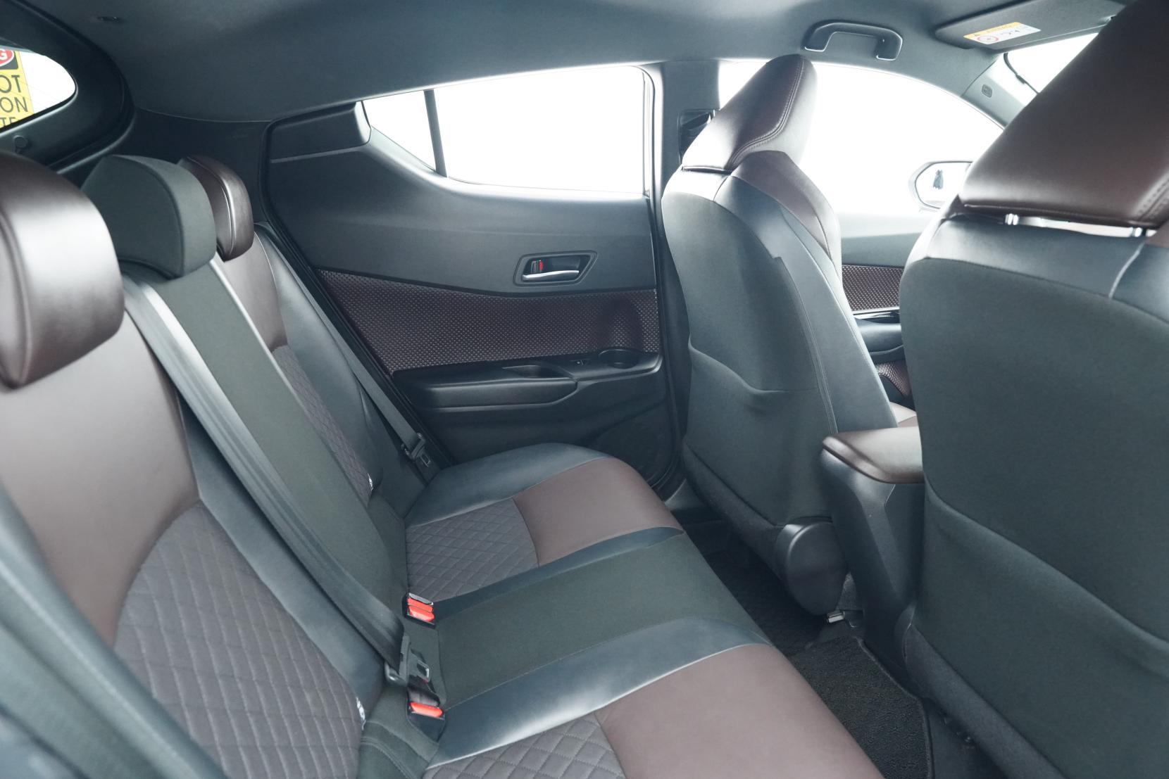 Toyota C-HR 1.8 G Hybrid