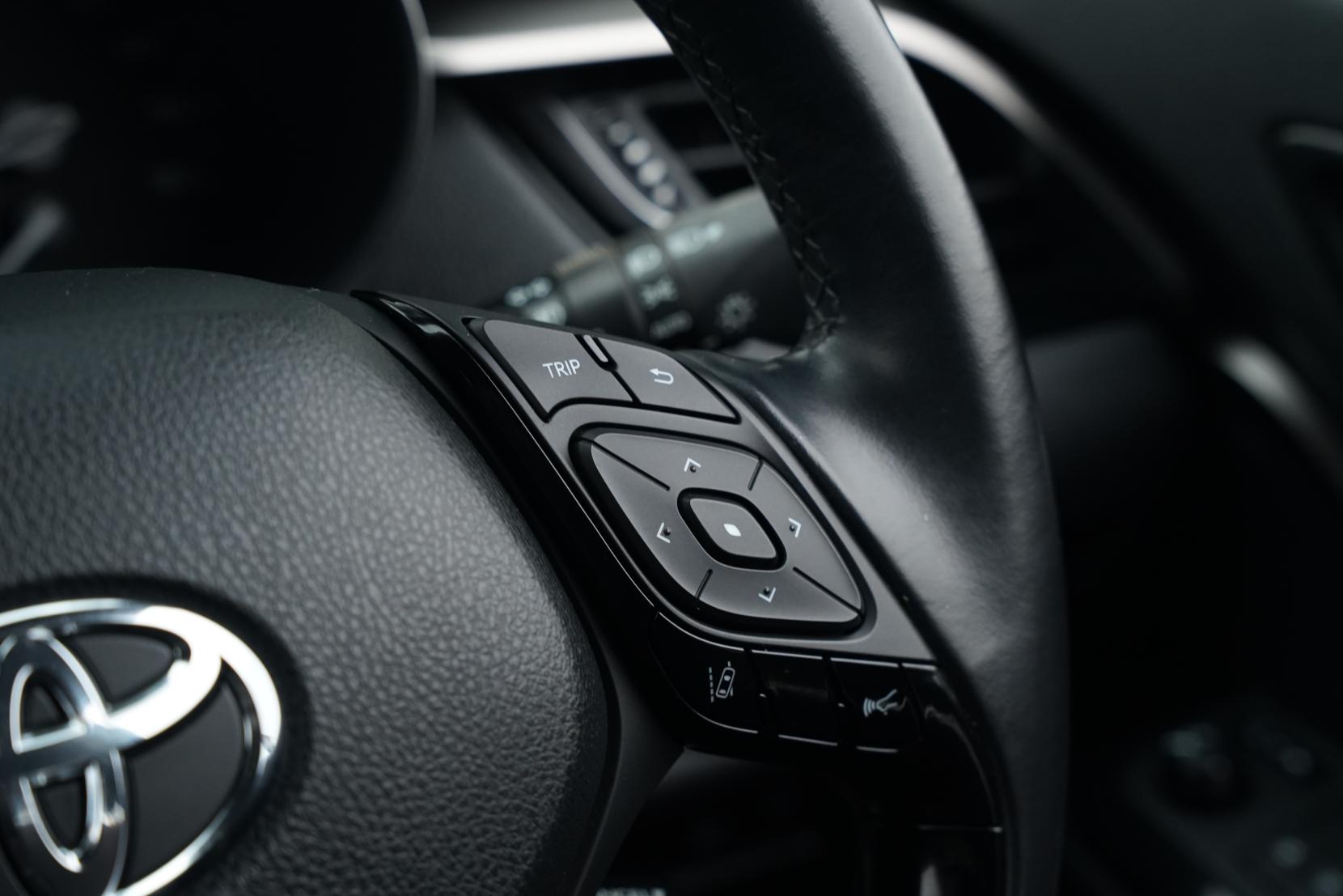 Toyota C-HR 1.8 G Hybrid