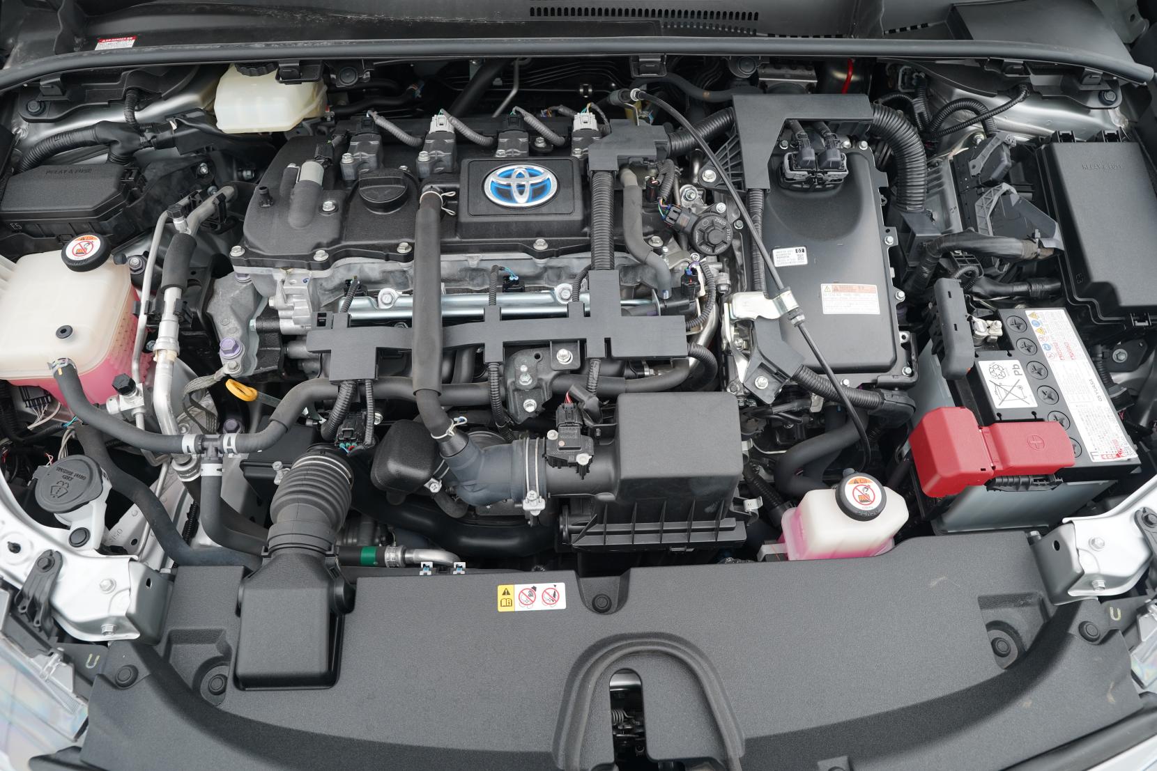 Toyota Corolla 1.8 Touring Hybrid S 4wd