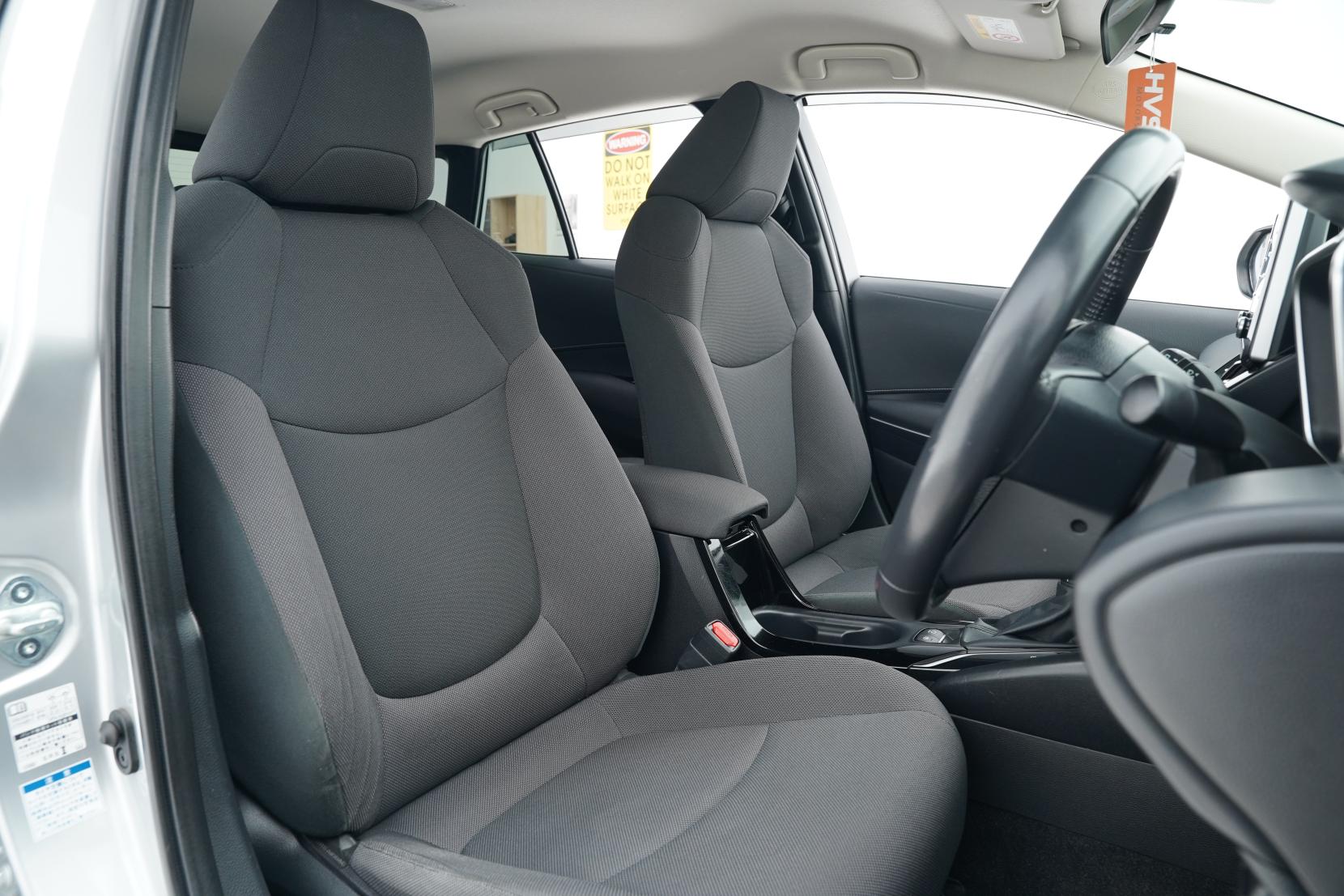 Toyota Corolla 1.8 Touring Hybrid S 4wd