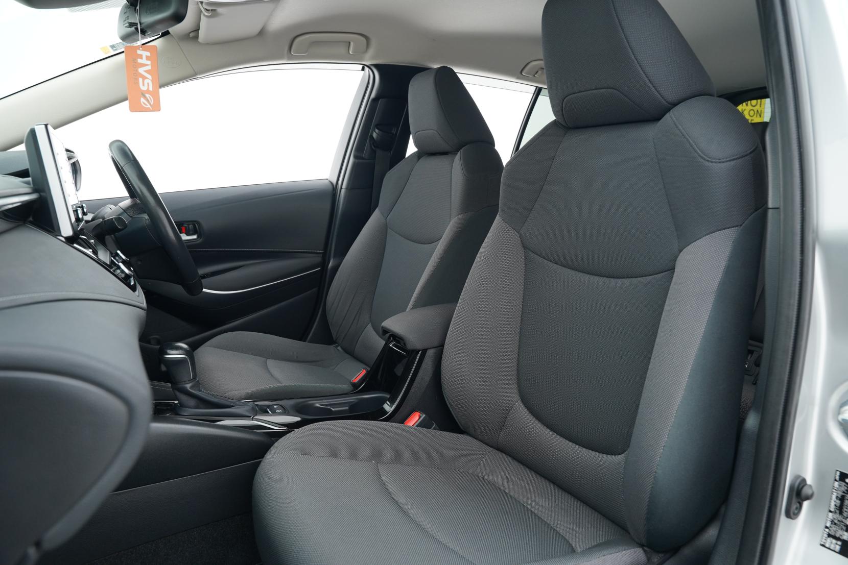 Toyota Corolla 1.8 Touring Hybrid S 4wd