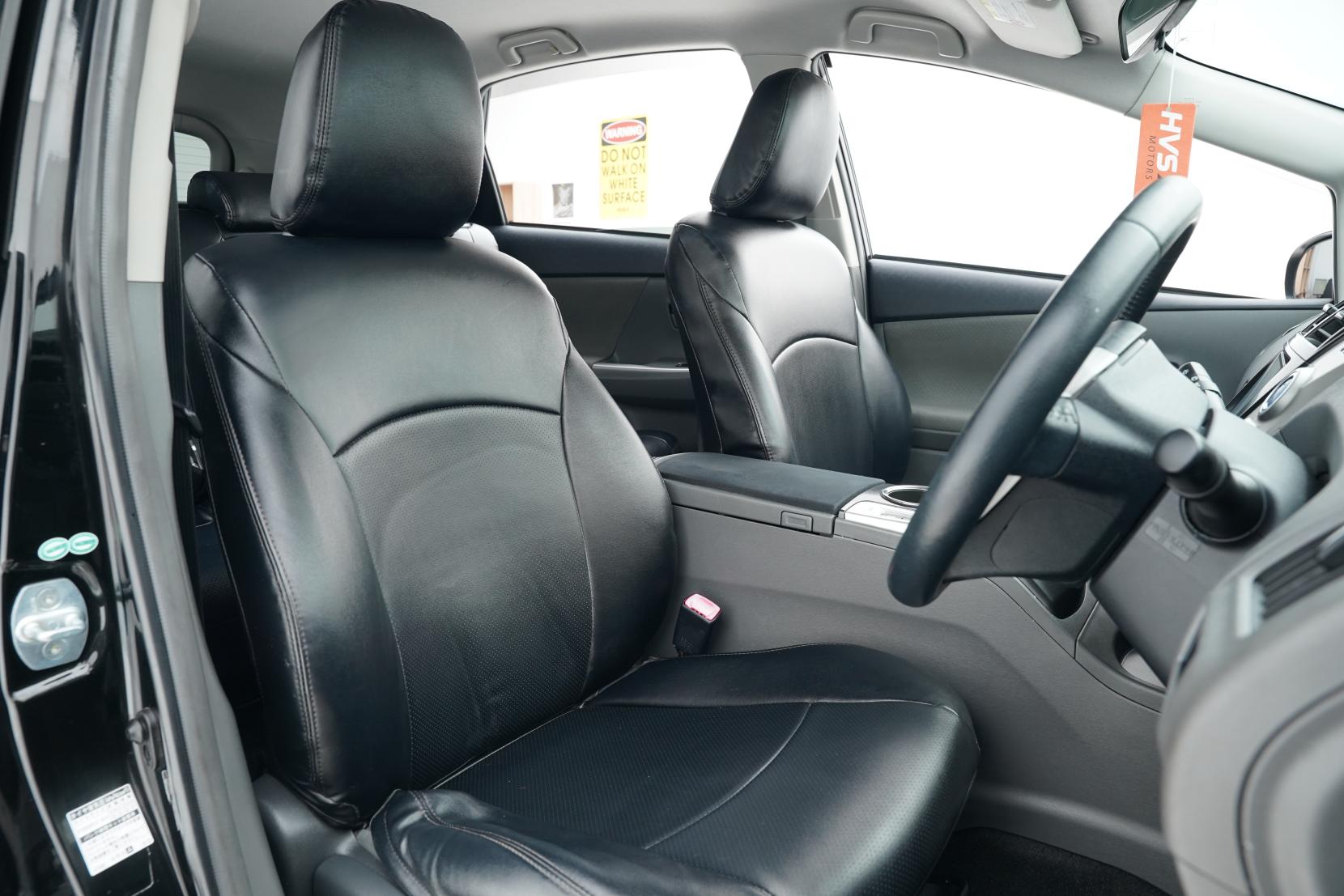 Toyota Prius 1.8 Alpha S 7 Seater