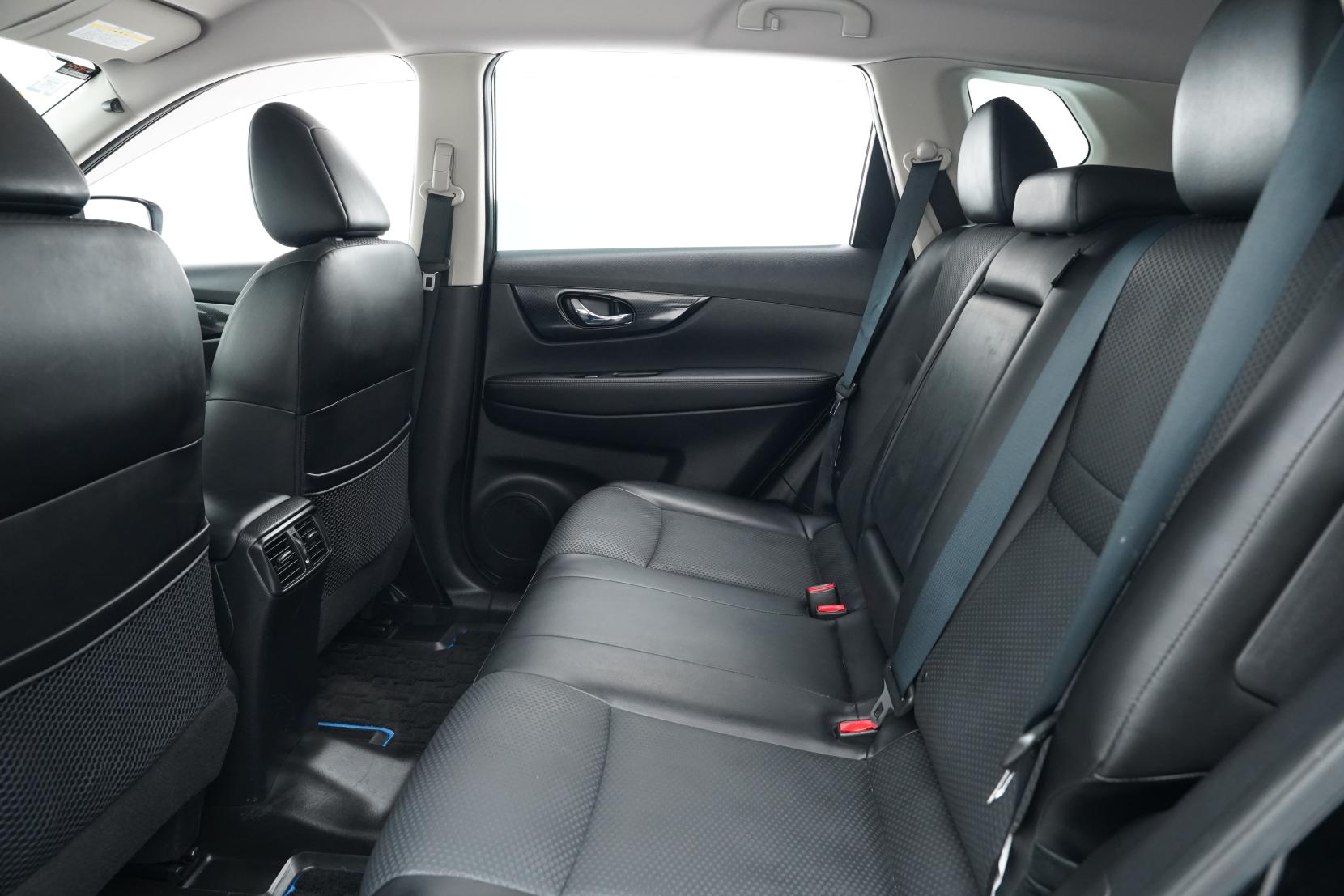 Nissan X-Trail 2.0 20XI HYBRID 4WD