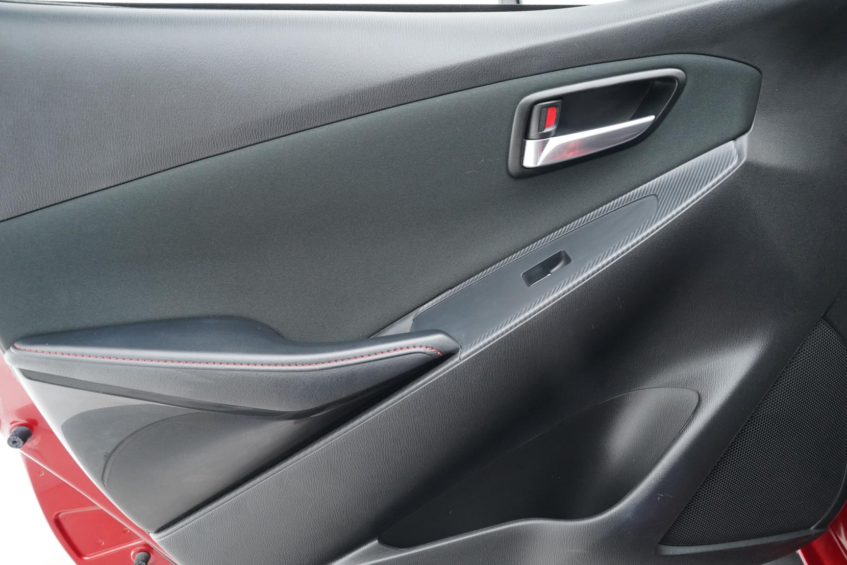 Mazda Demio 1.3 13 S TOURING