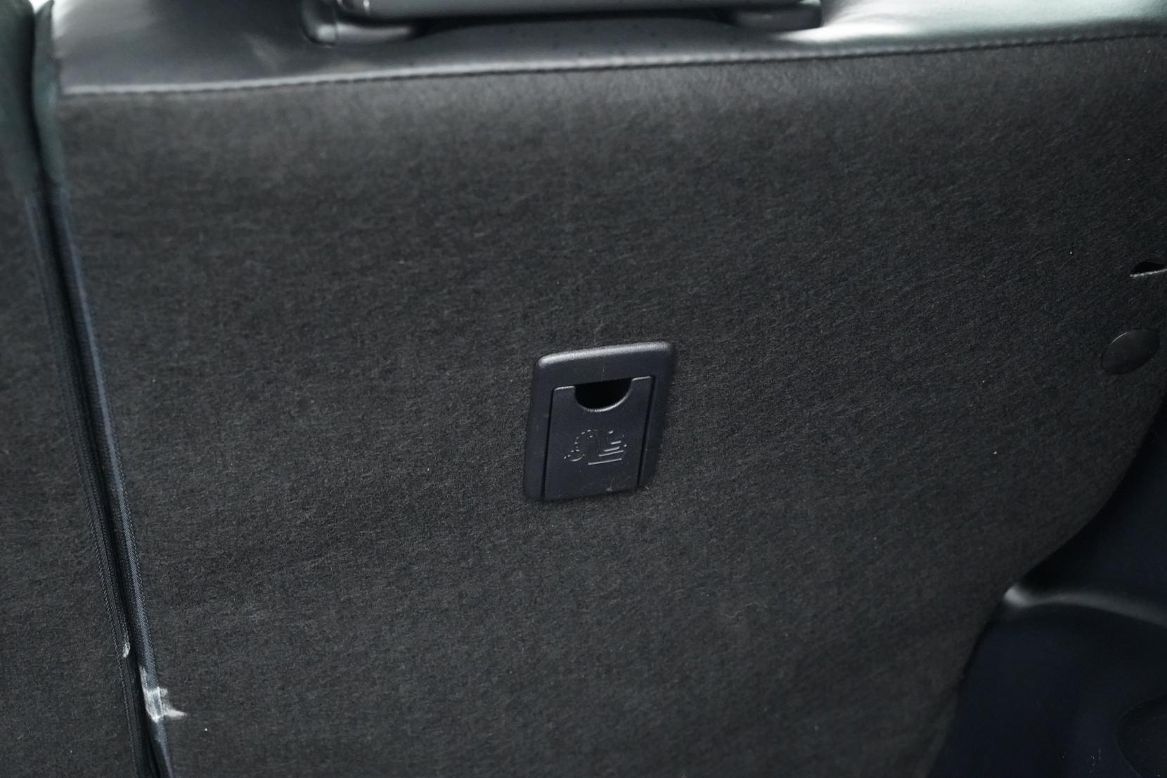 Toyota Aqua 1.5 G LEATHER PACKAGE