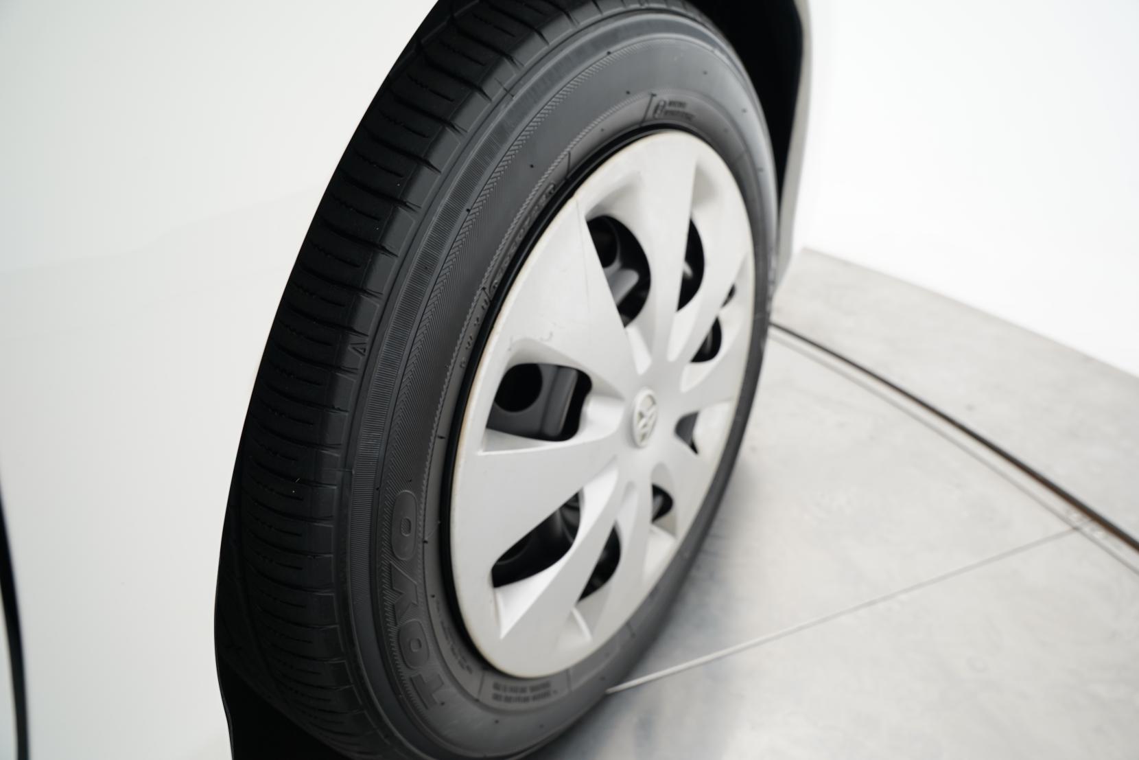 Toyota Aqua 1.5 G LEATHER PACKAGE