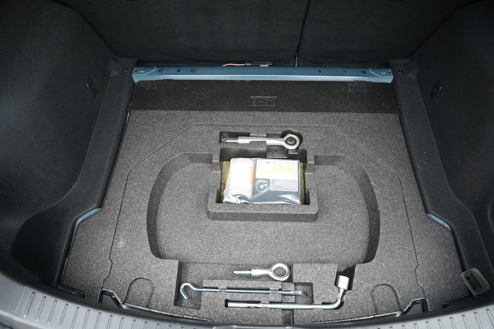 Mazda Axela SPORTS 20 S TOURING