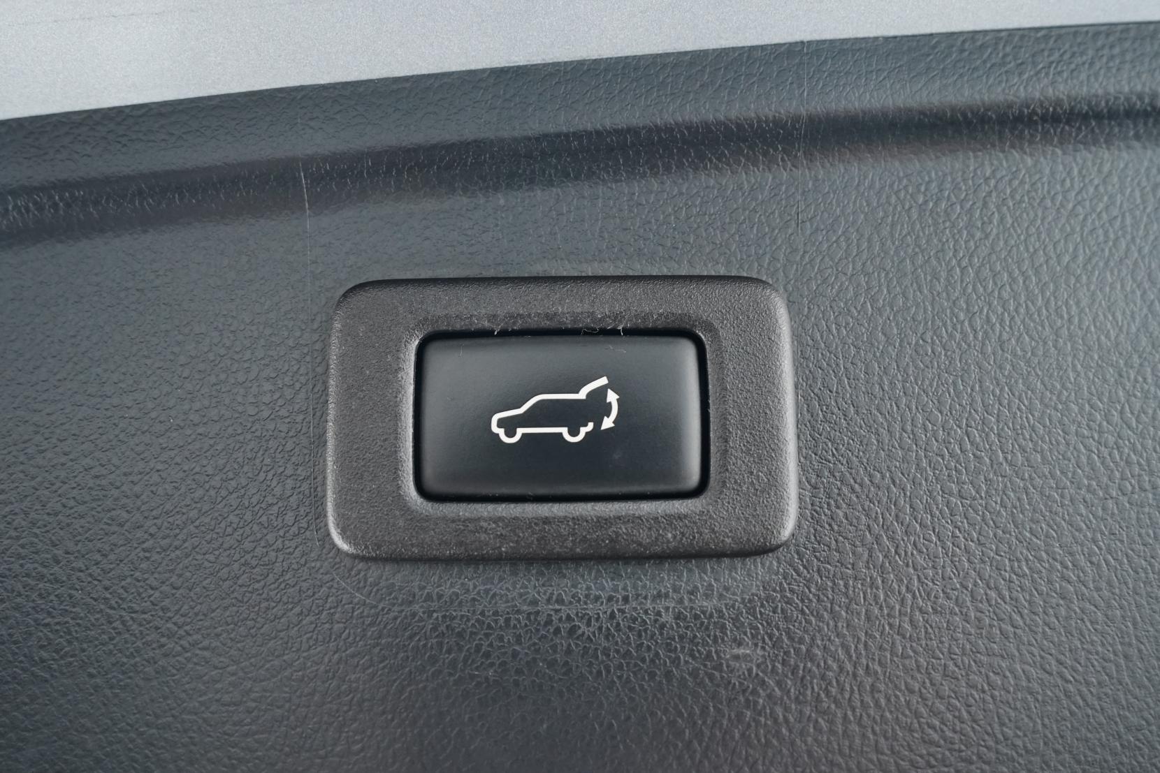 Subaru Outback 2.5 Limited Eyesight AWD