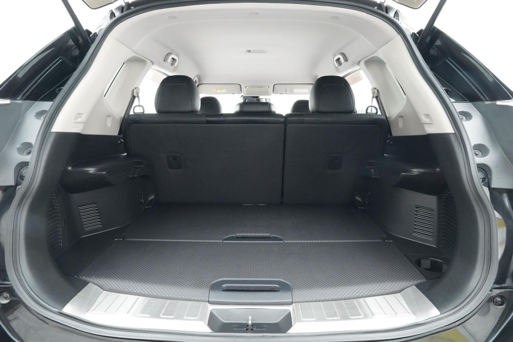 Nissan X-TRAIL 2.0 20X 4WD 5 Seater