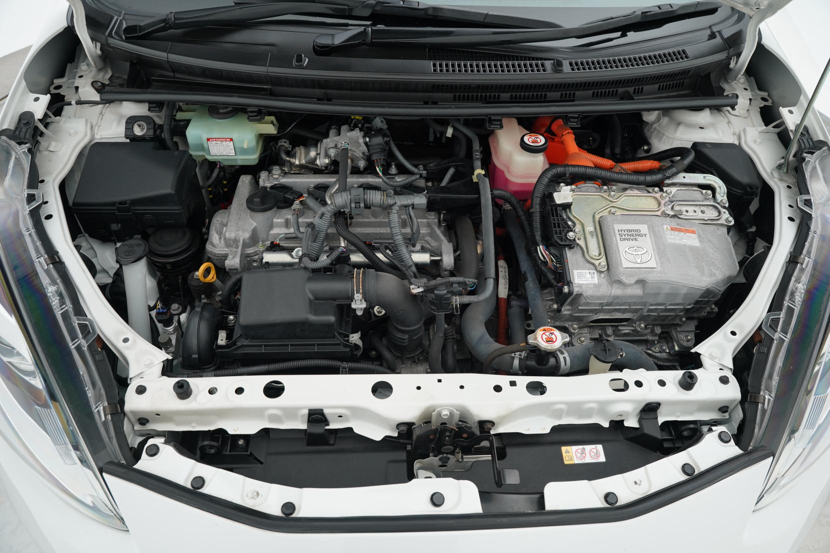 Toyota Aqua 1.5 S FACELIFT