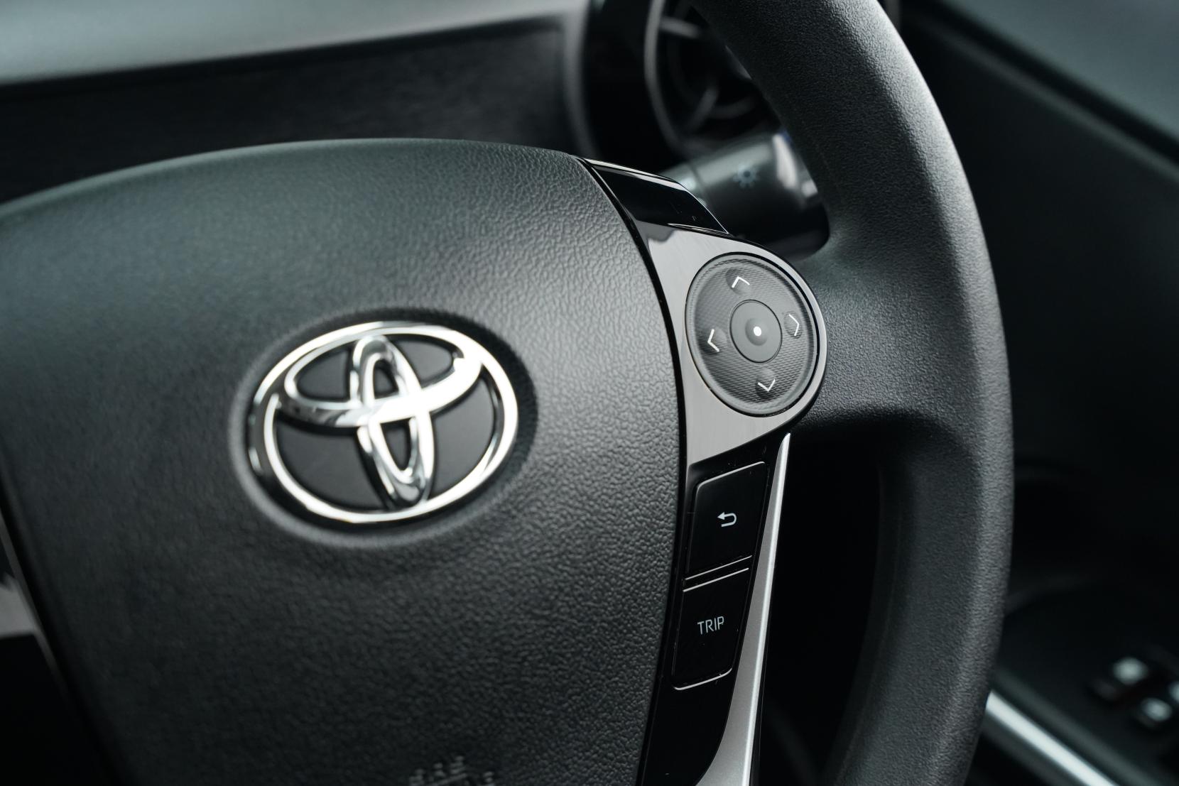 Toyota Aqua 1.5 S FACELIFT