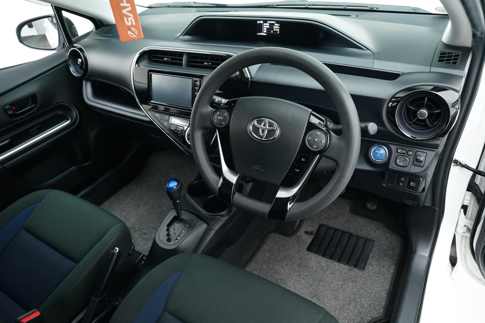 Toyota Aqua 1.5 S FACELIFT