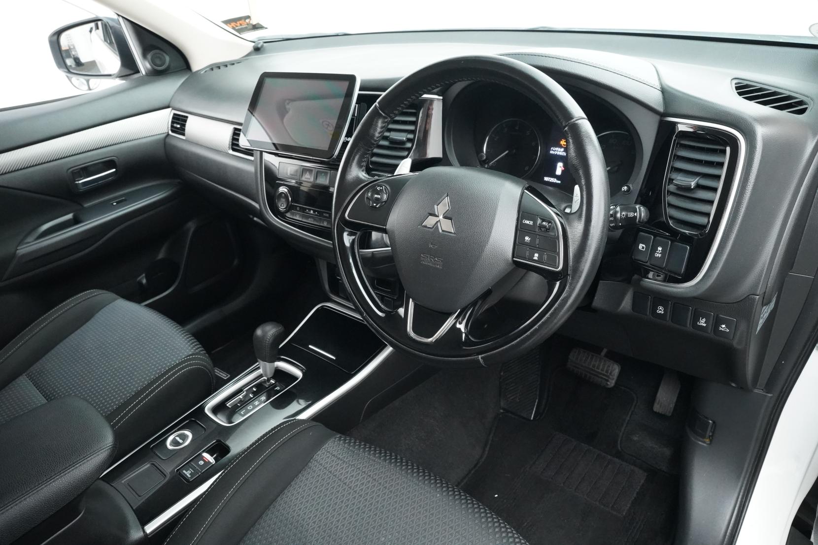 Mitsubishi Outlander 2.4 24G 4WD 7 Seater