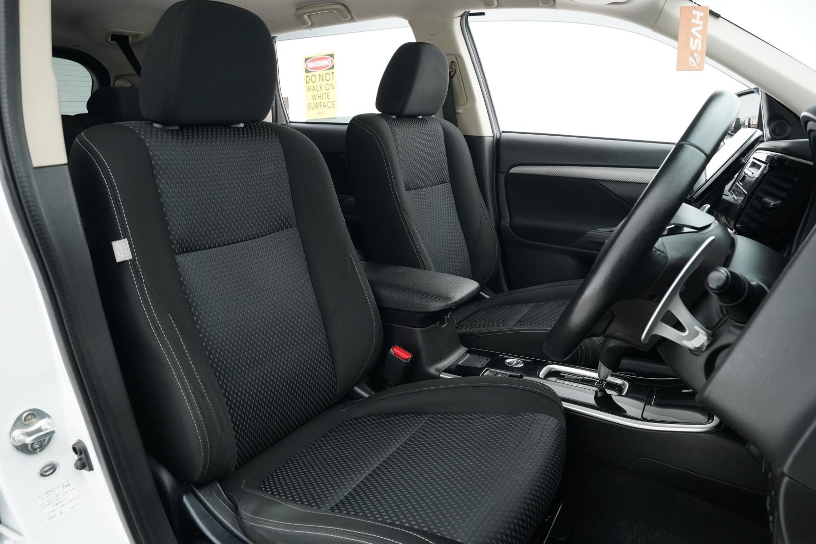 Mitsubishi Outlander 2.4 24G 4WD 7 Seater