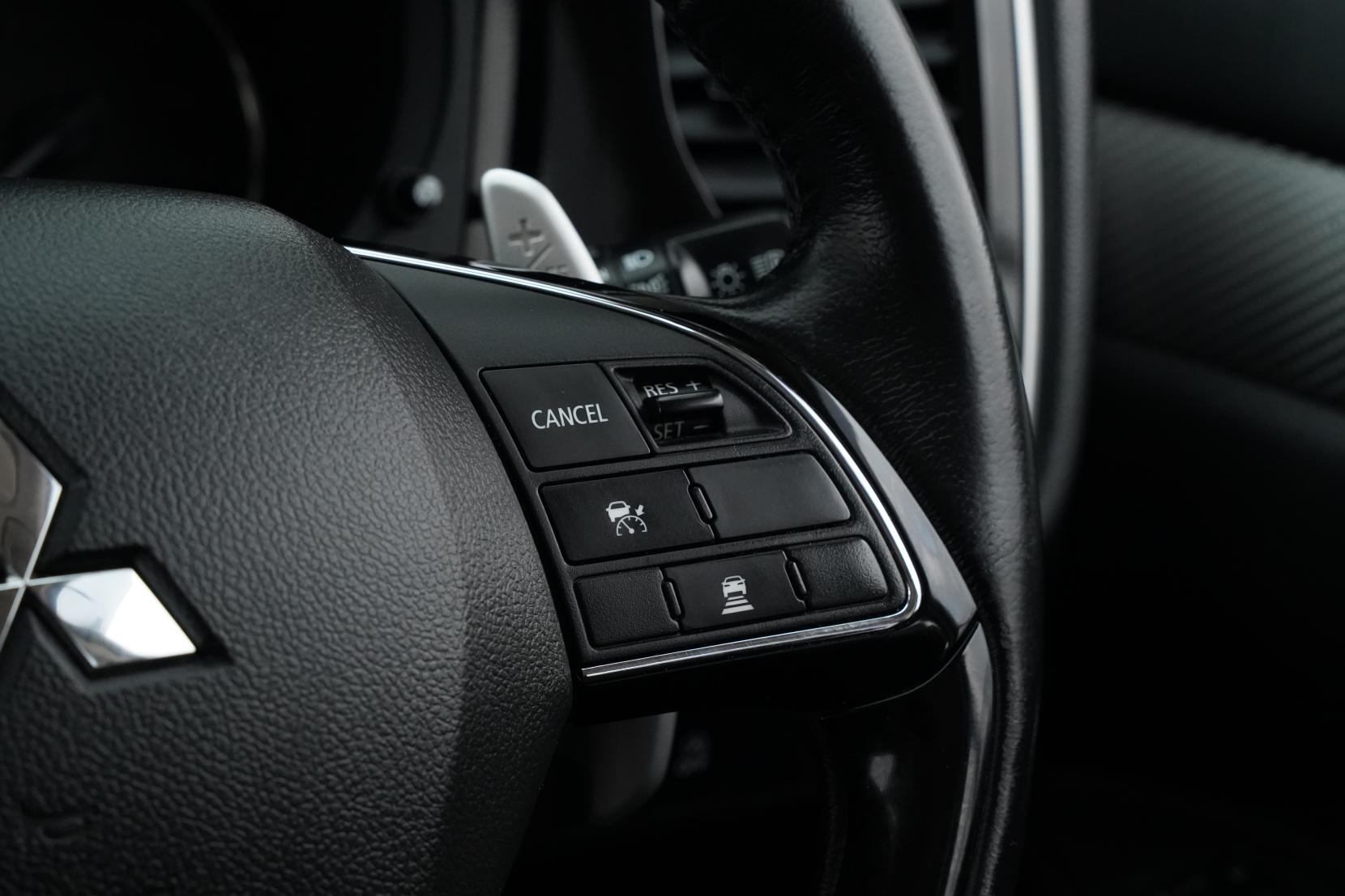 Mitsubishi Outlander 2.4 24G 4WD 7 Seater