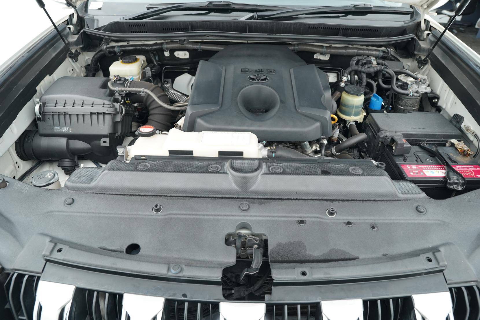 Toyota Land Cruiser TX 2.8TD 5 Seater