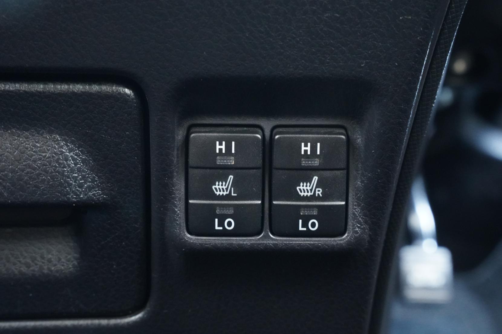 Toyota Esquire 1.8 HYBRID GI