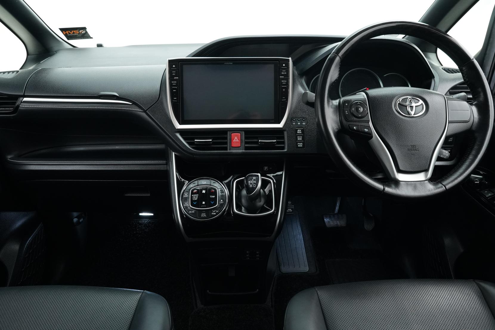 Toyota Esquire 1.8 HYBRID GI