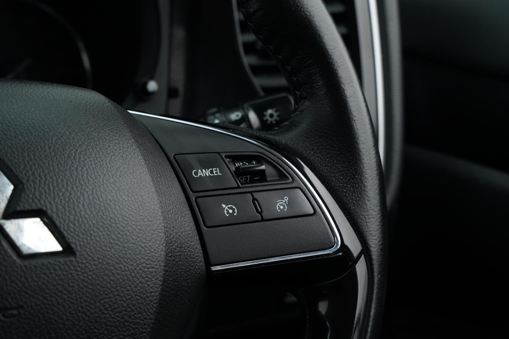 Mitsubishi Outlander 2.4 LS 2.4P/4WD/CVT