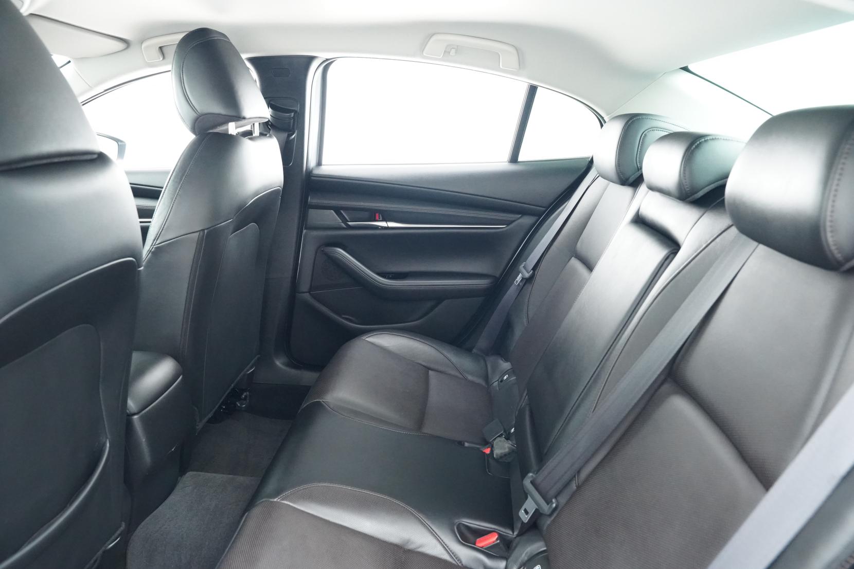 Mazda 3 2.0 20S L PACKAGE