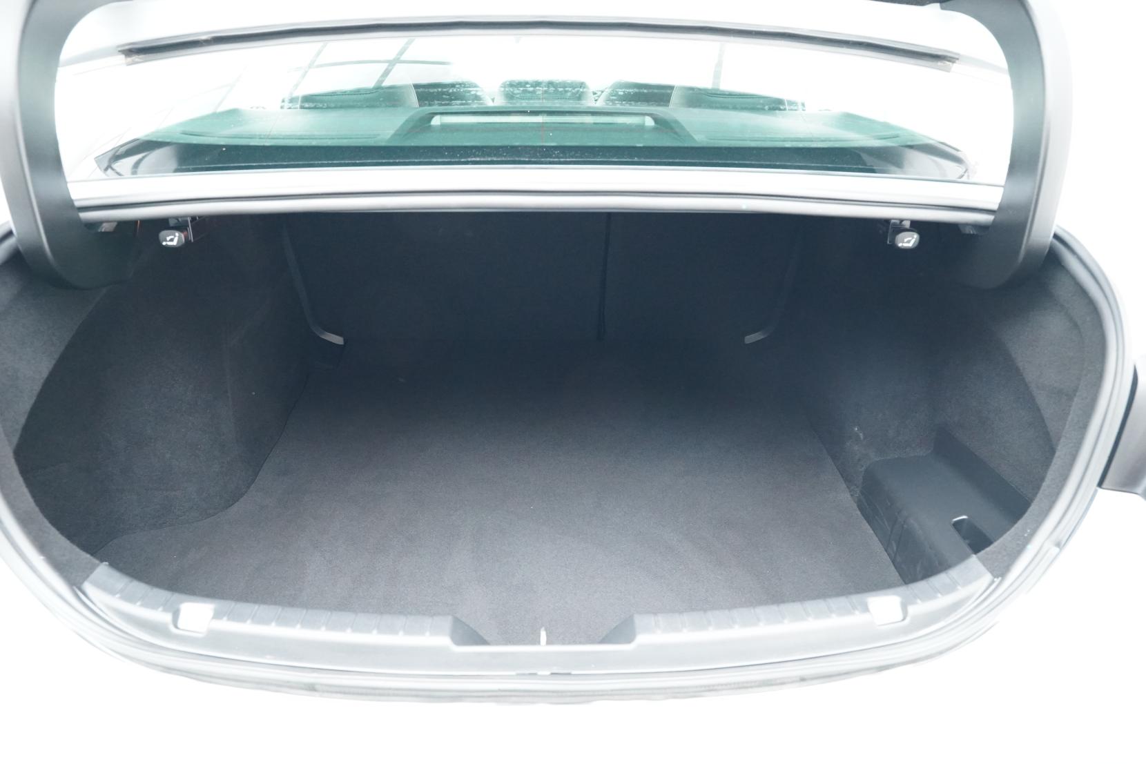 Mazda 3 2.0 20S L PACKAGE