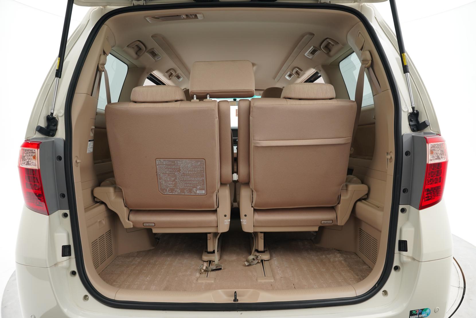 Toyota Alphard 2.4 Hybrid X 4WD