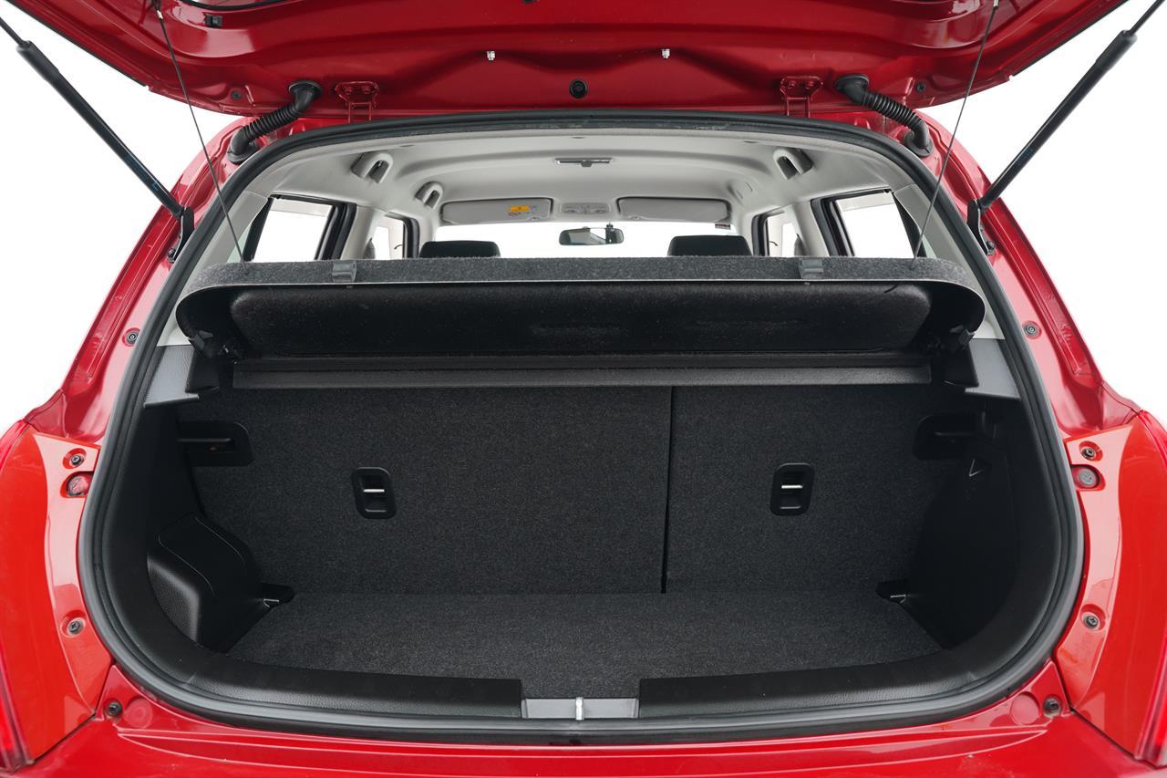 Suzuki Swift XG
