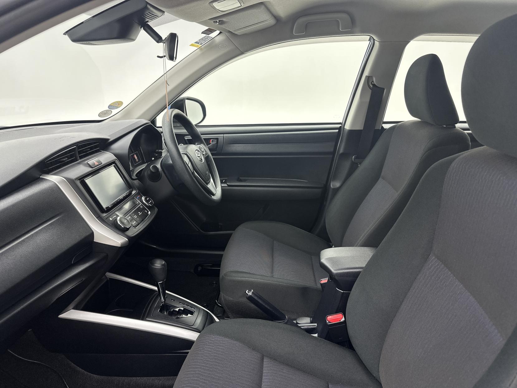 Toyota Corolla Fielder Hybrid