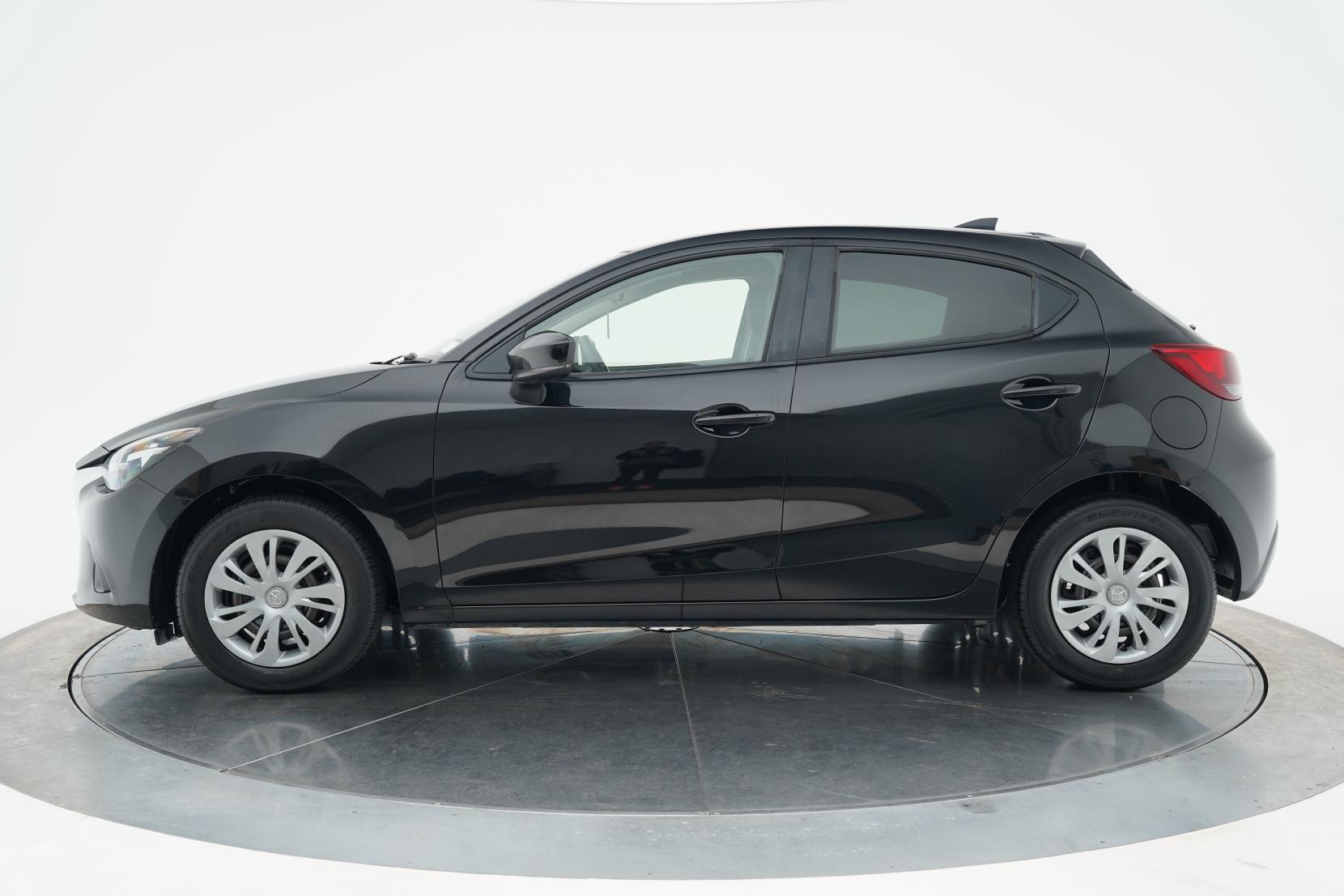 Mazda Demio 13S