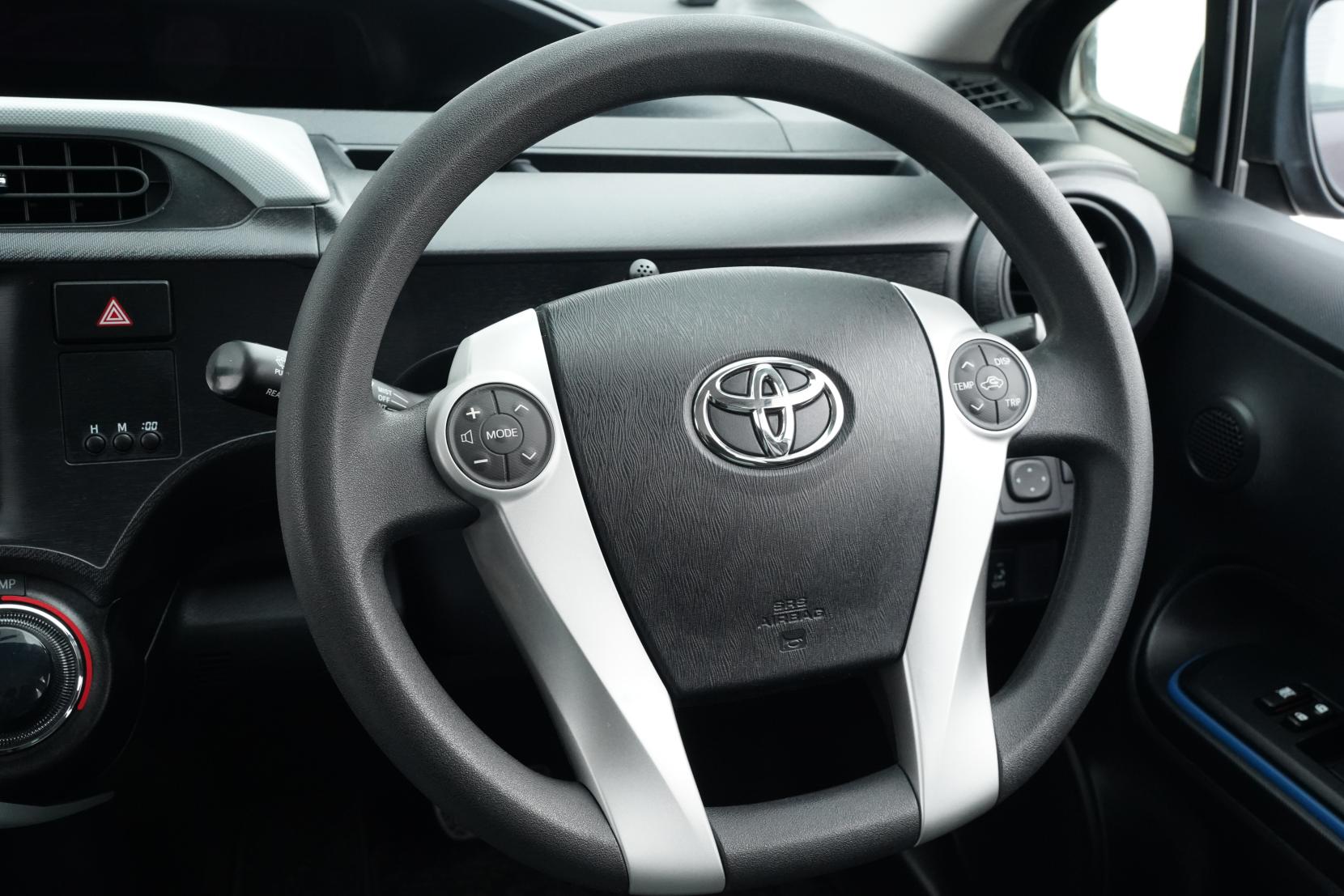 Toyota Aqua 1.5 S Push Start