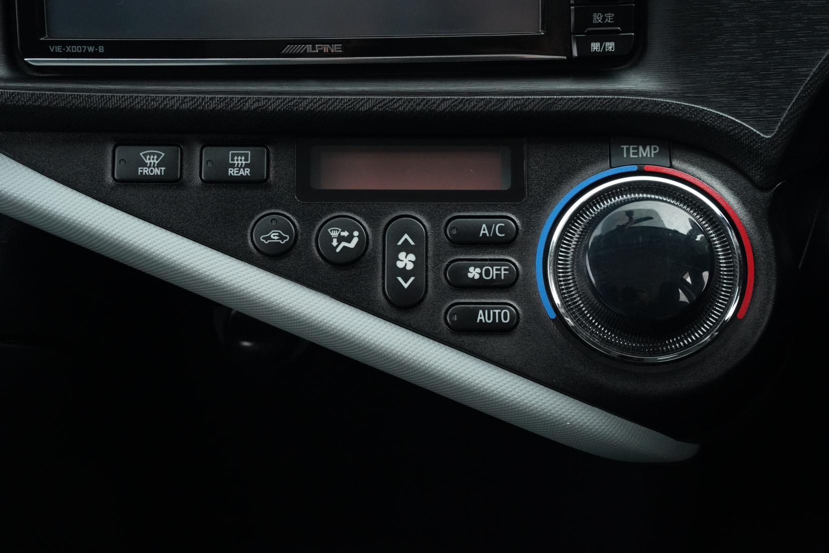 Toyota Aqua 1.5 S Push Start