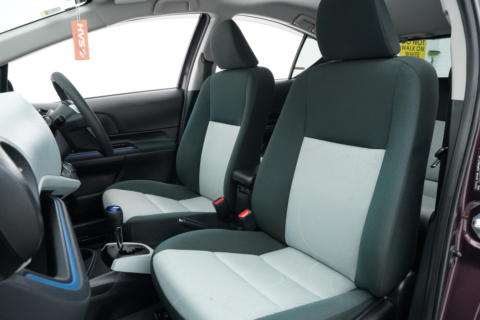 Toyota Aqua 1.5 S Push Start