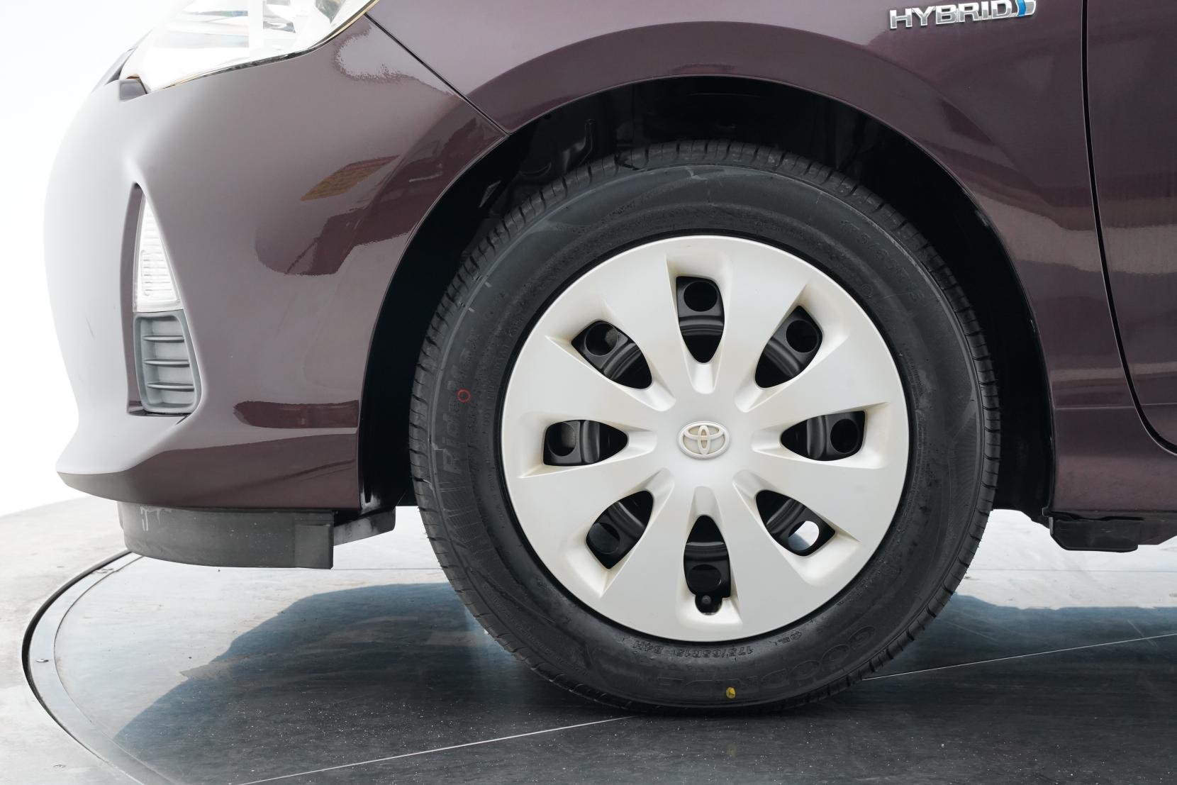 Toyota Aqua 1.5 S Push Start