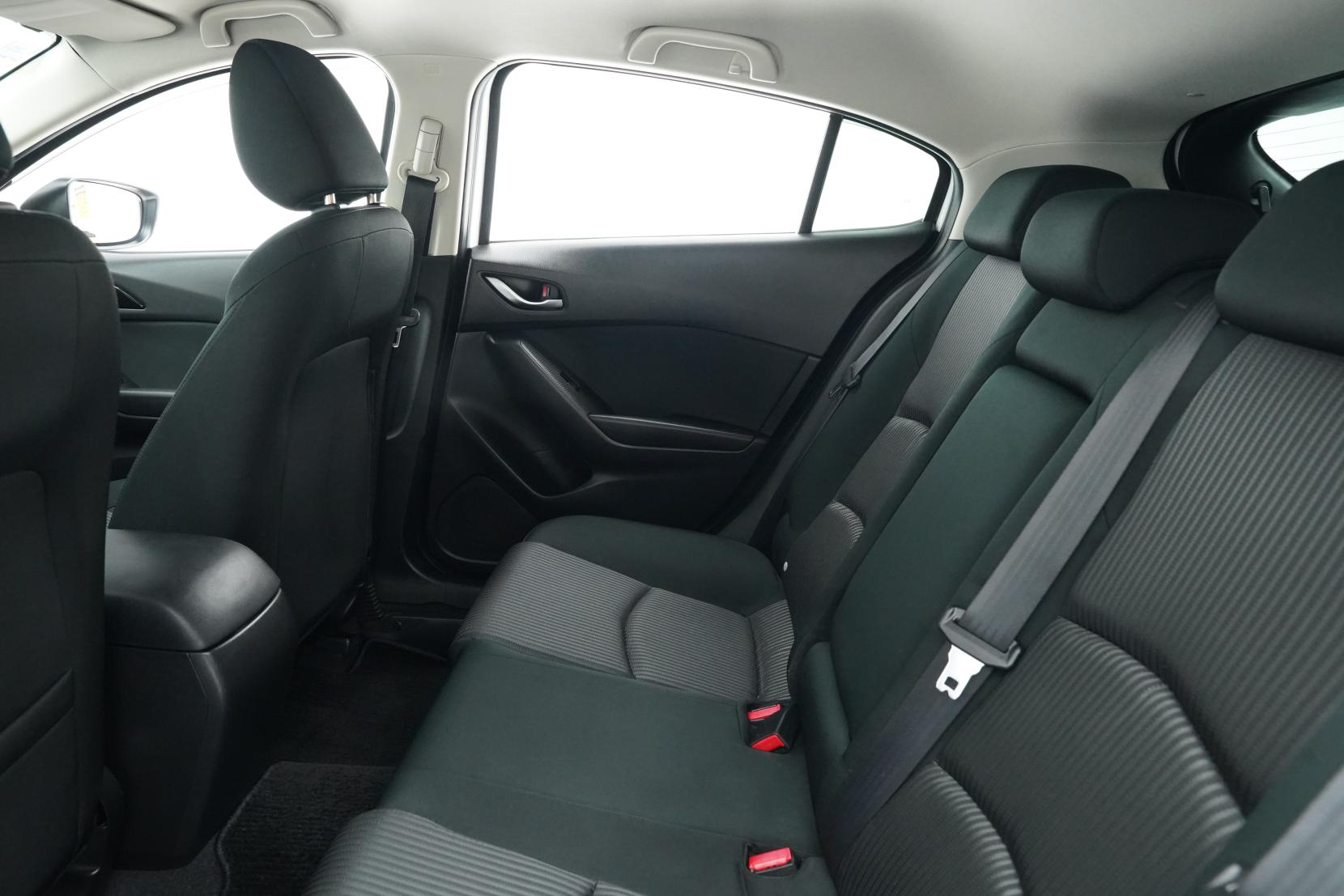 Mazda Axela SPORT 20S TOURING