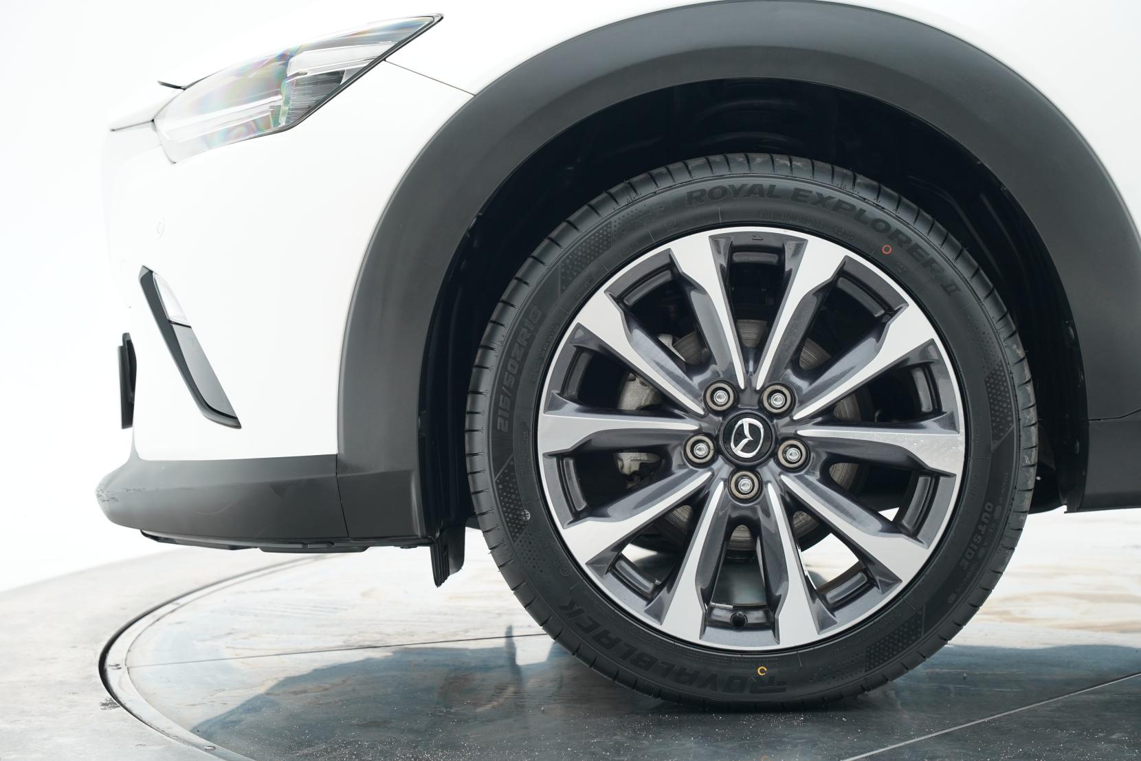 Mazda CX-3 20S