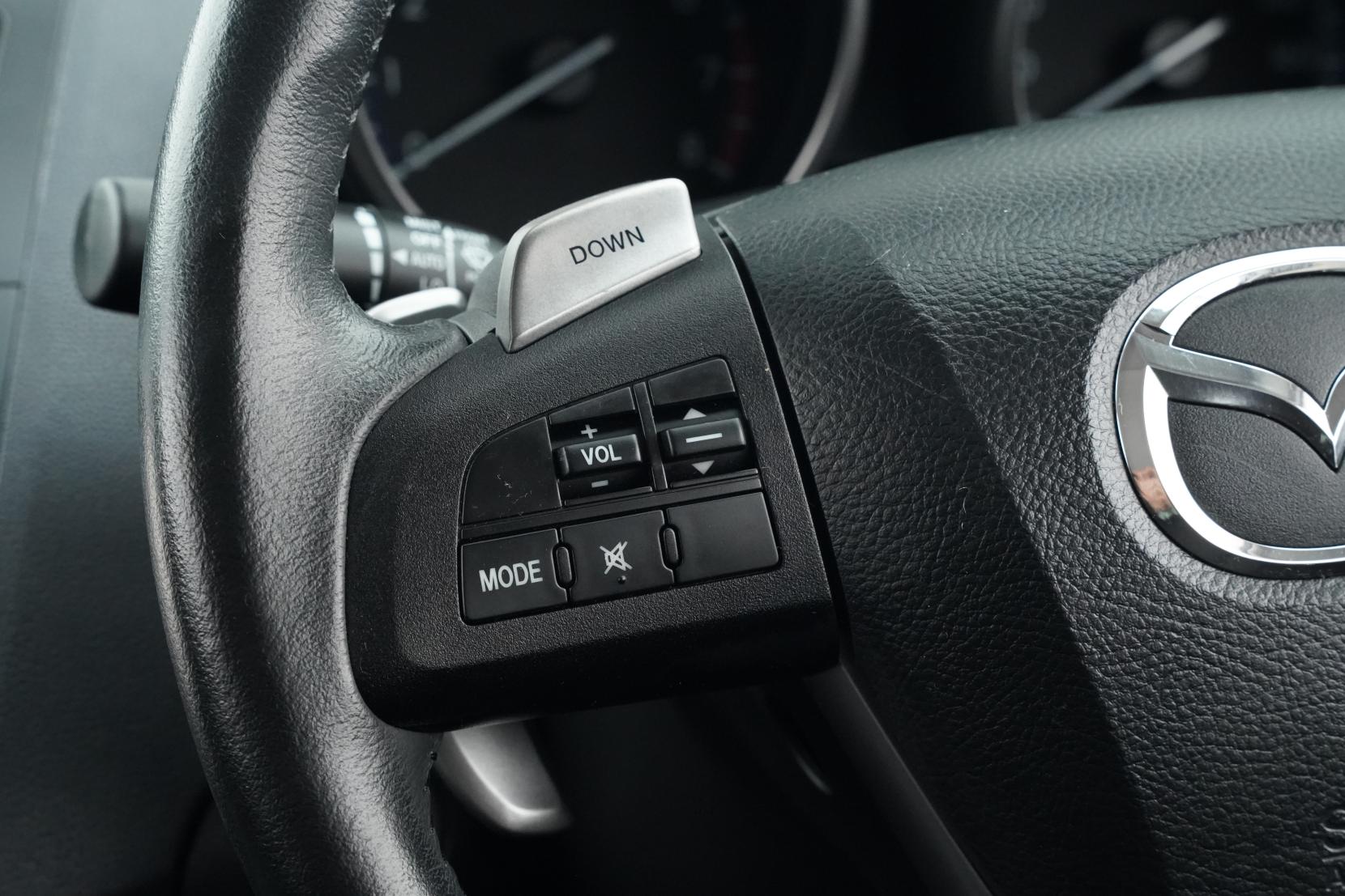 Mazda Axela 2.0 20E SKYACTIVE