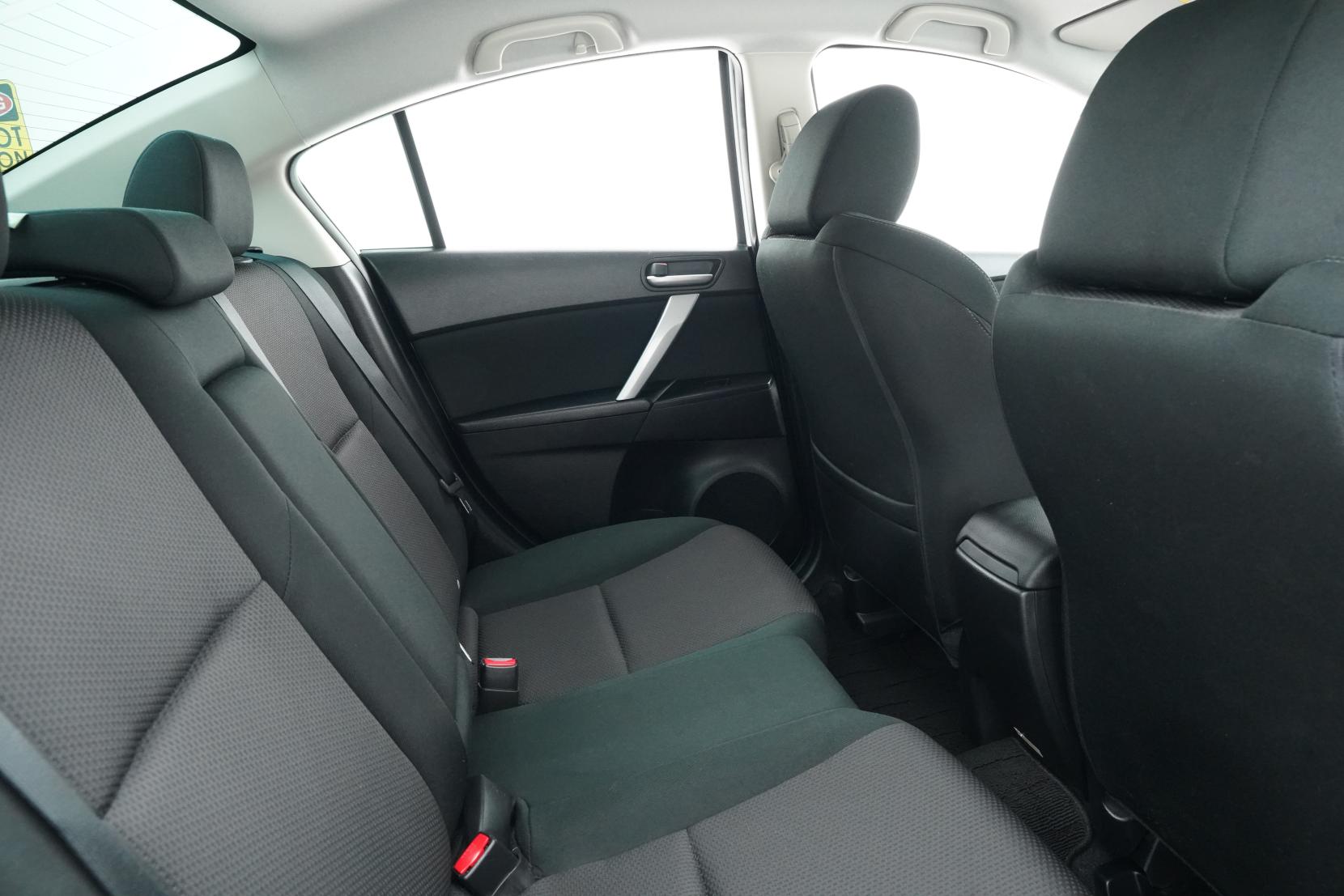 Mazda Axela 2.0 20E SKYACTIVE