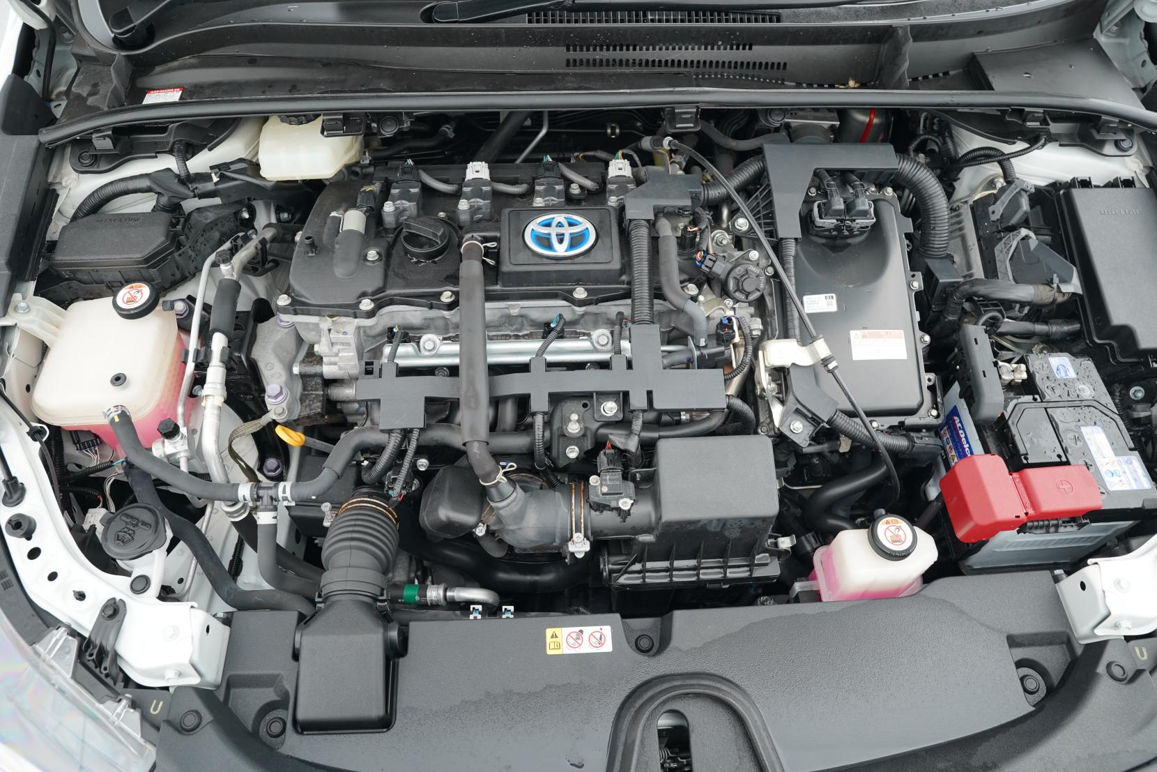Toyota Corolla 1.8 Touring Hybrid S