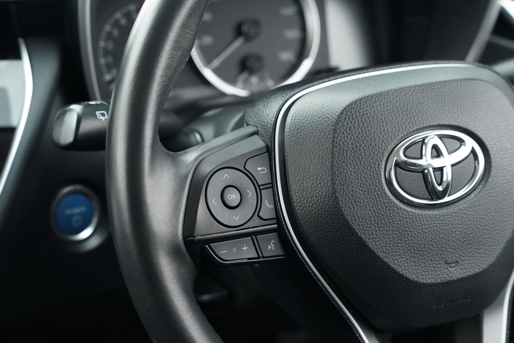Toyota Corolla 1.8 Touring Hybrid S