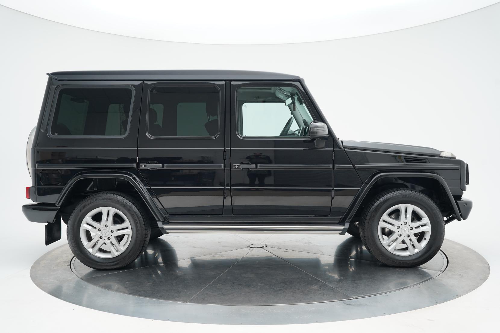 Mercedes-Benz G 350 3.0 G Wagon 4WD Bluetec